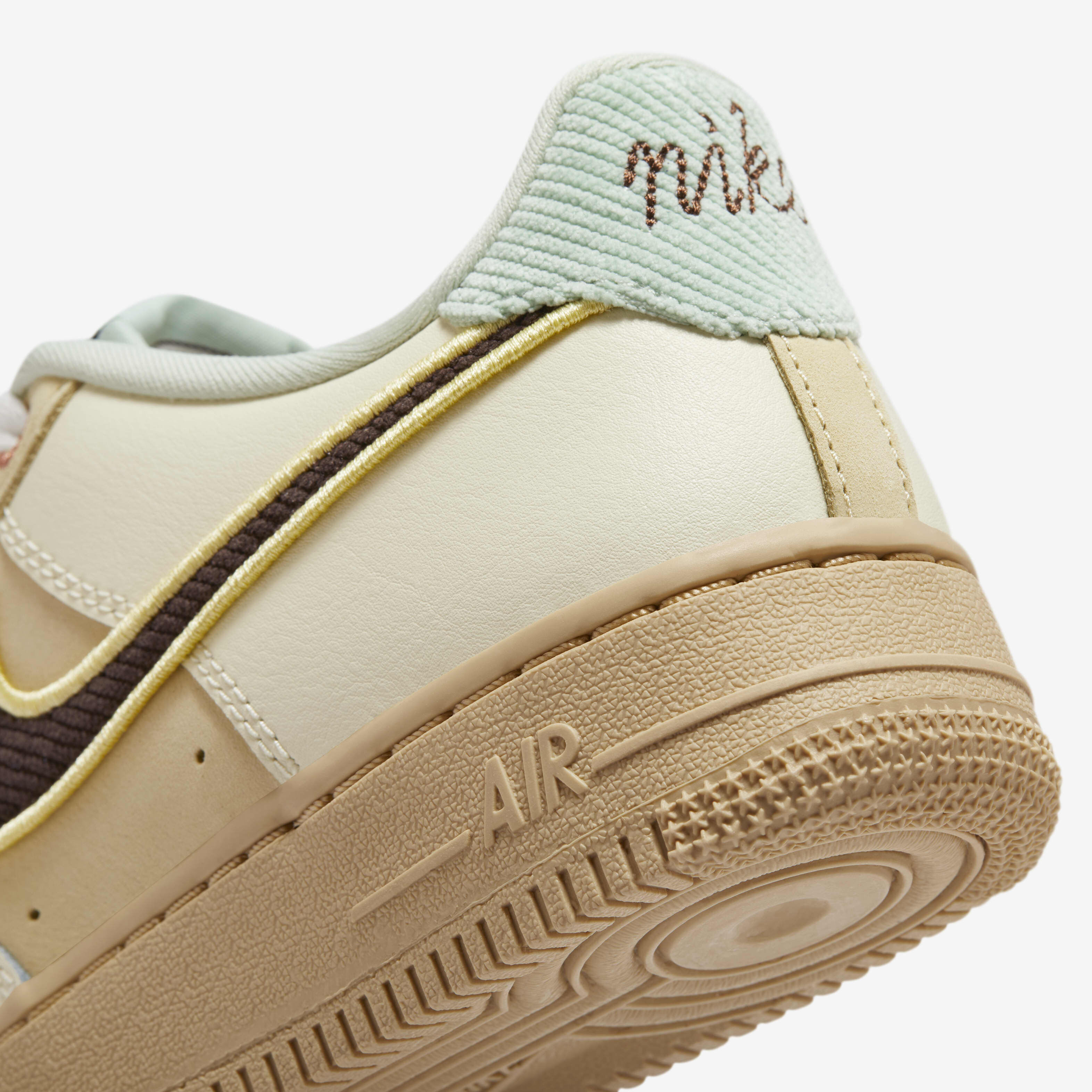 Little kid nike air force 1 online