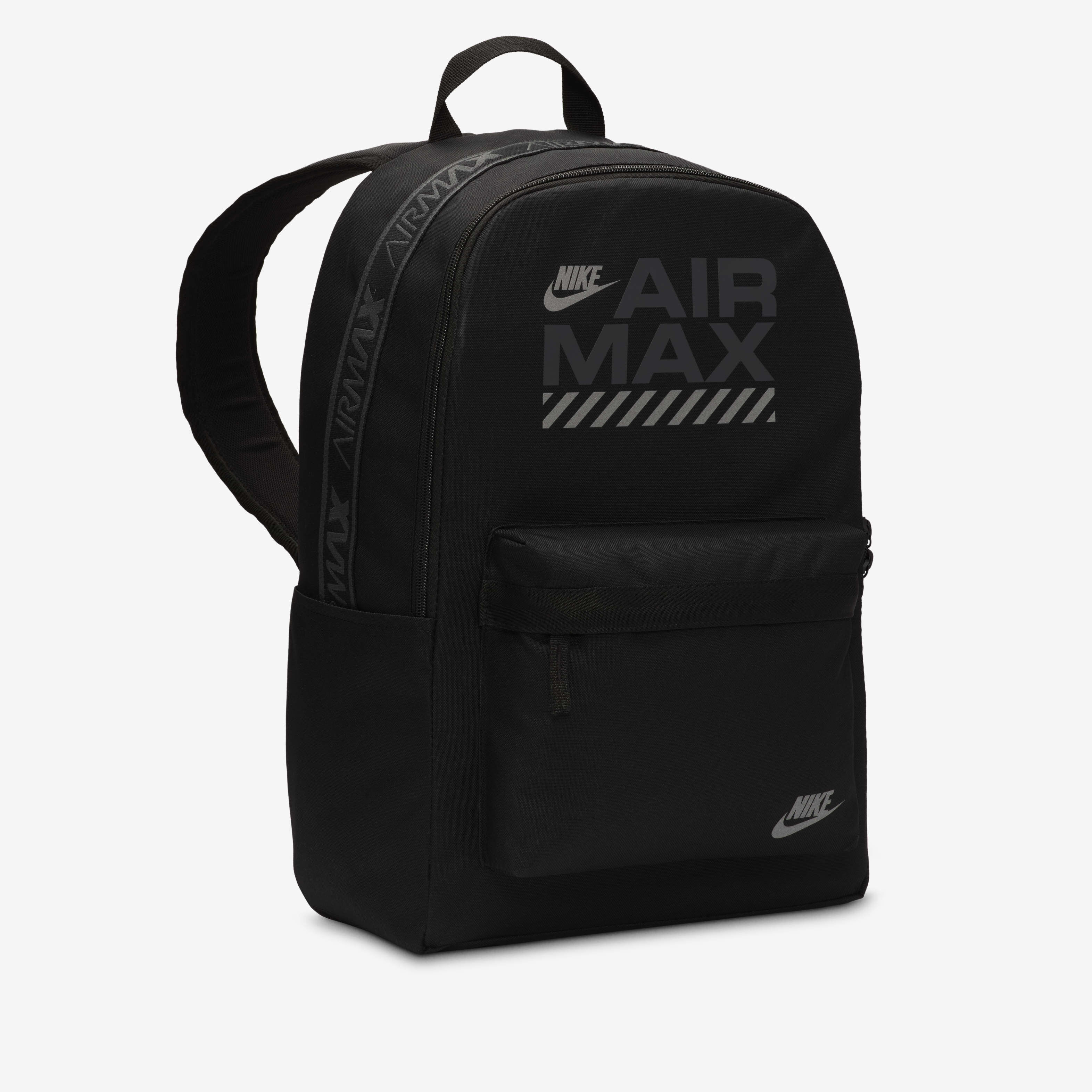 Nike Heritage image number 2