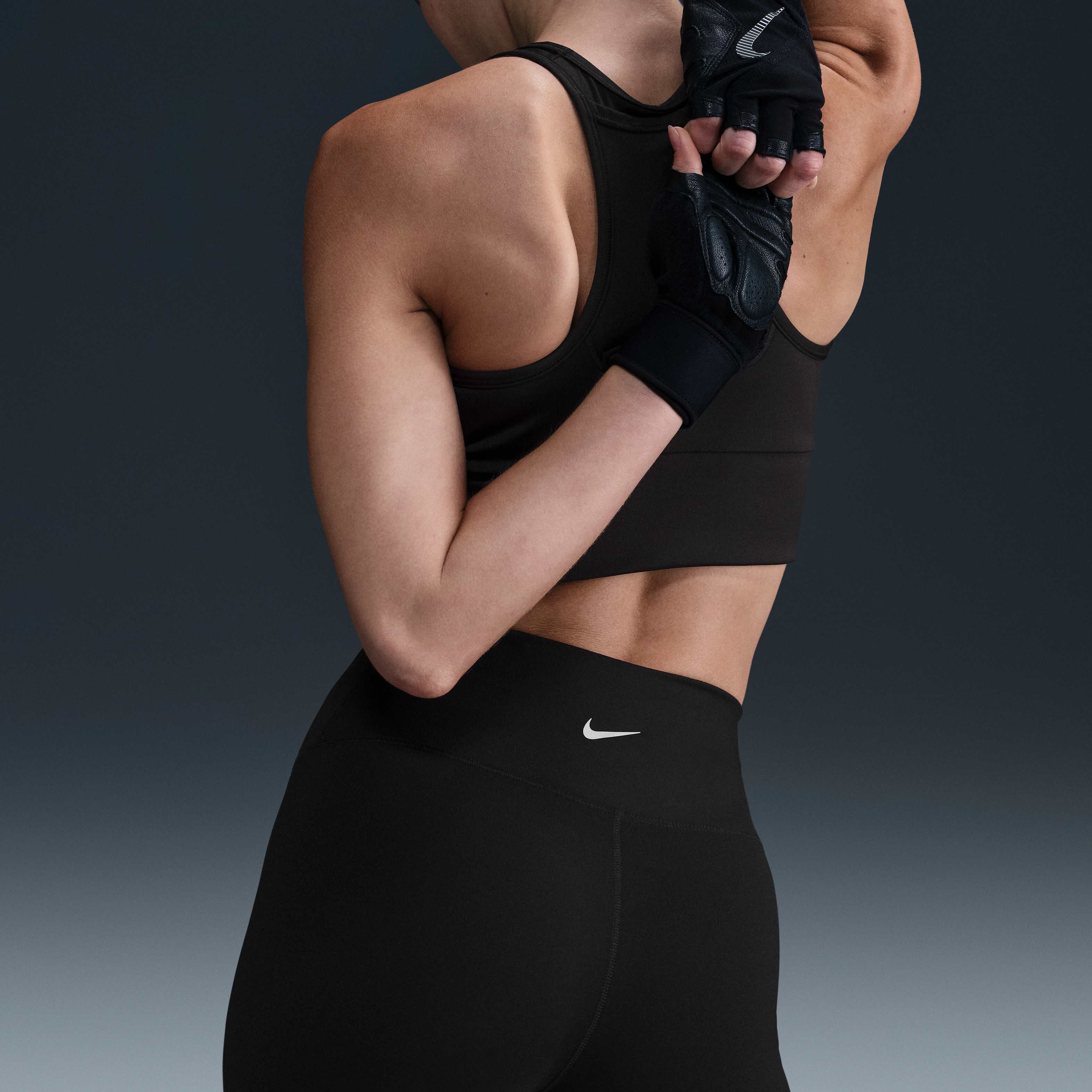 Nike One Fitted image number 2