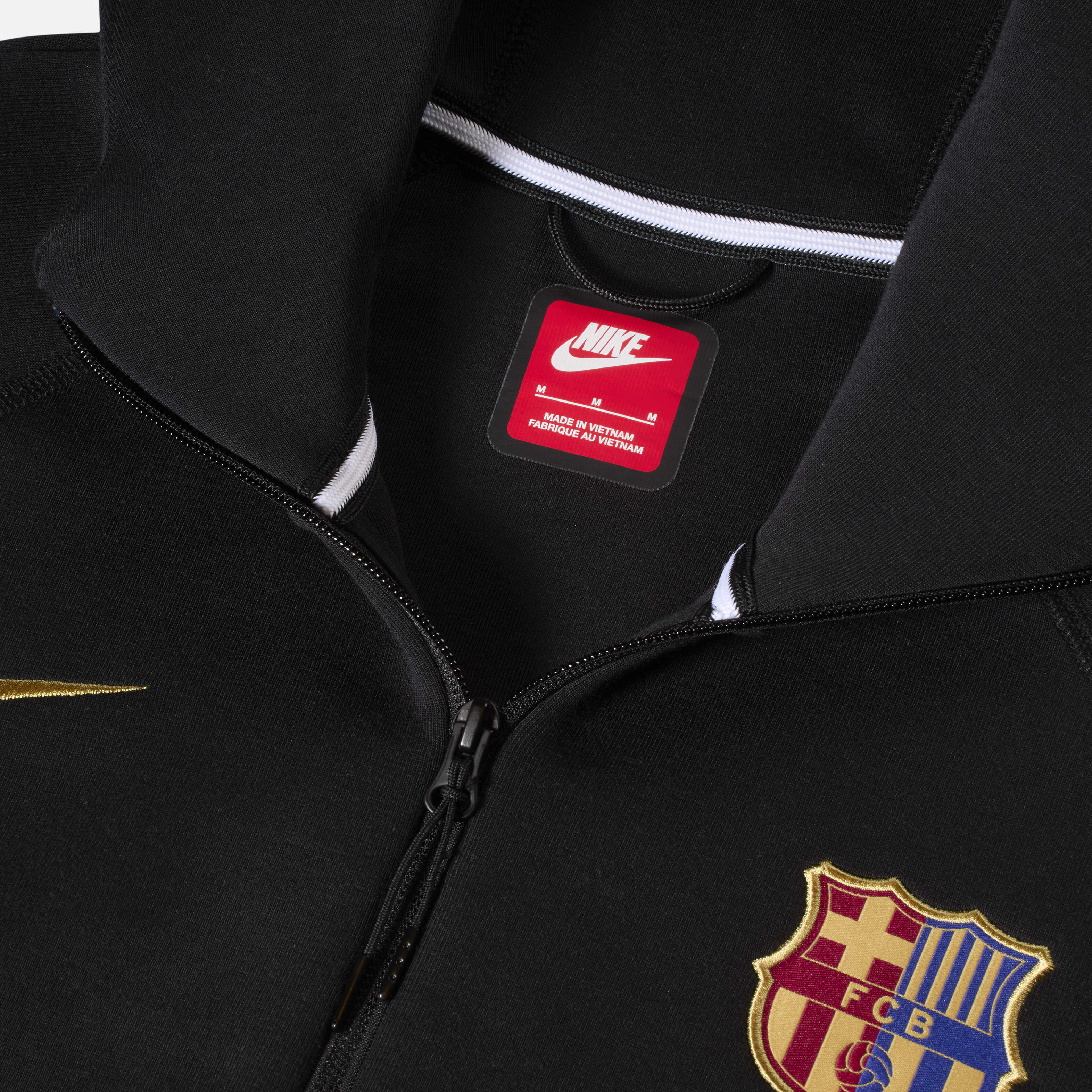 F.C. Barcelona Tech Fleece Windrunner image number 3