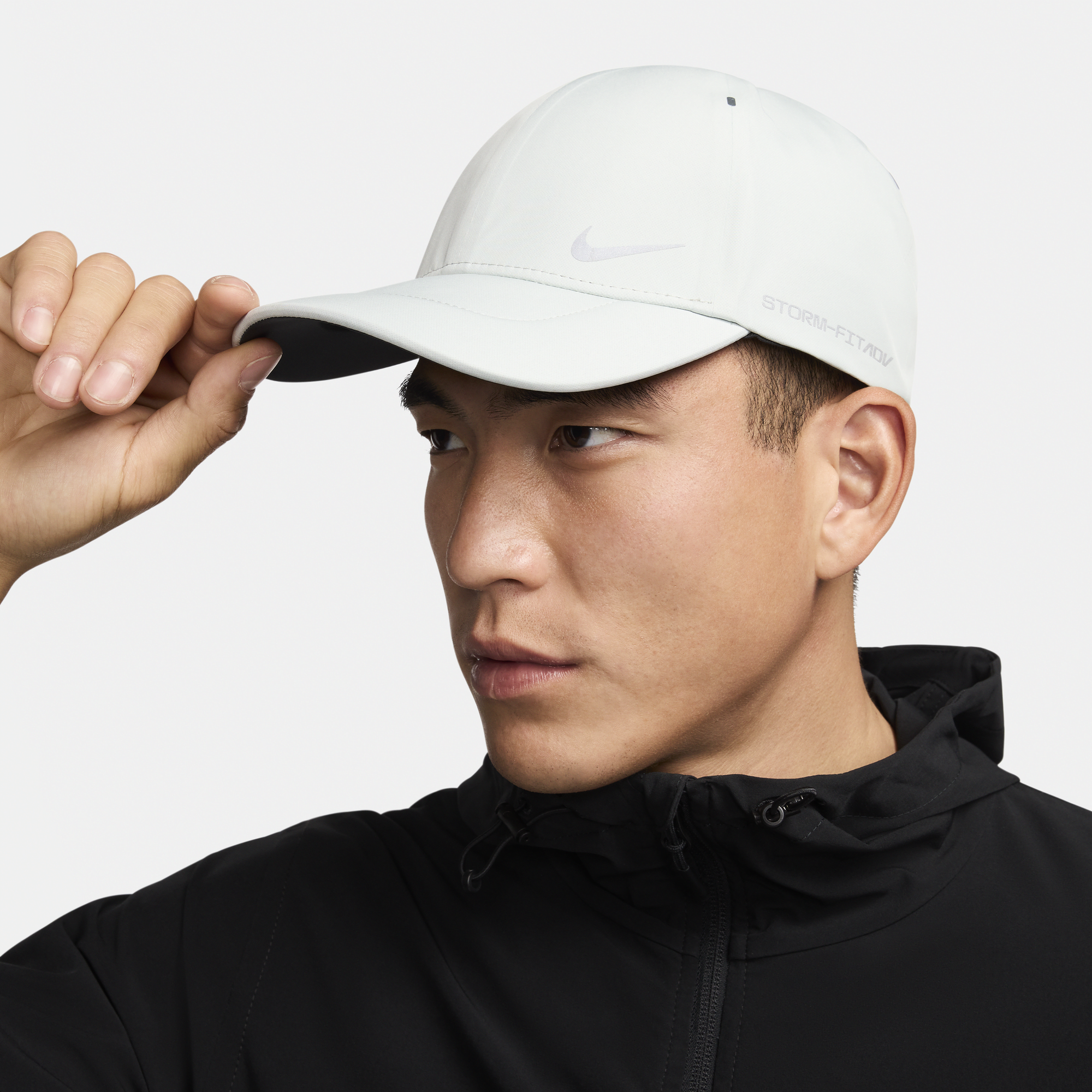 Shop Storm FIT ADV Club Structured AeroBill Cap Nike UAE