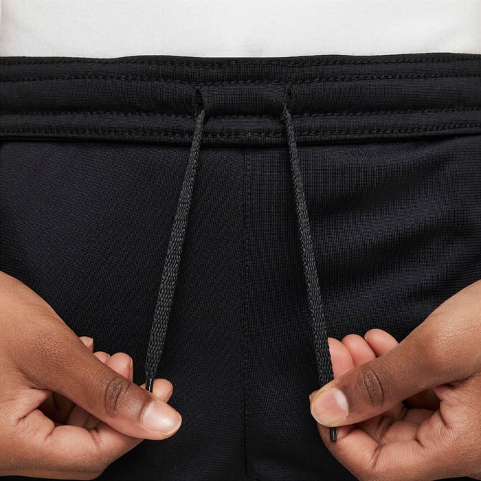 ليفربول سترايك image number 8 ليفربول سترايك image number 8