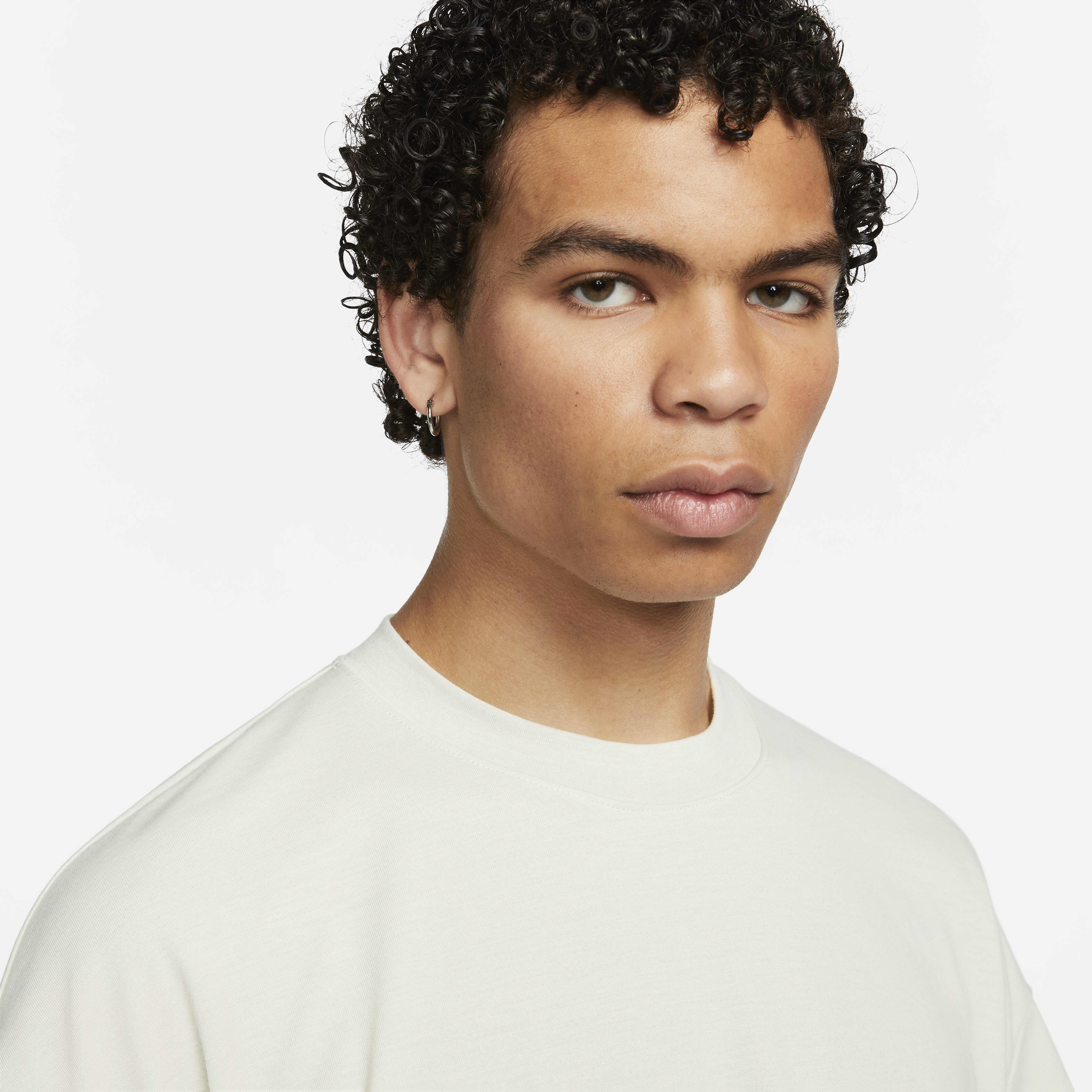 نايكي سبورتسوير تك باك image number 2