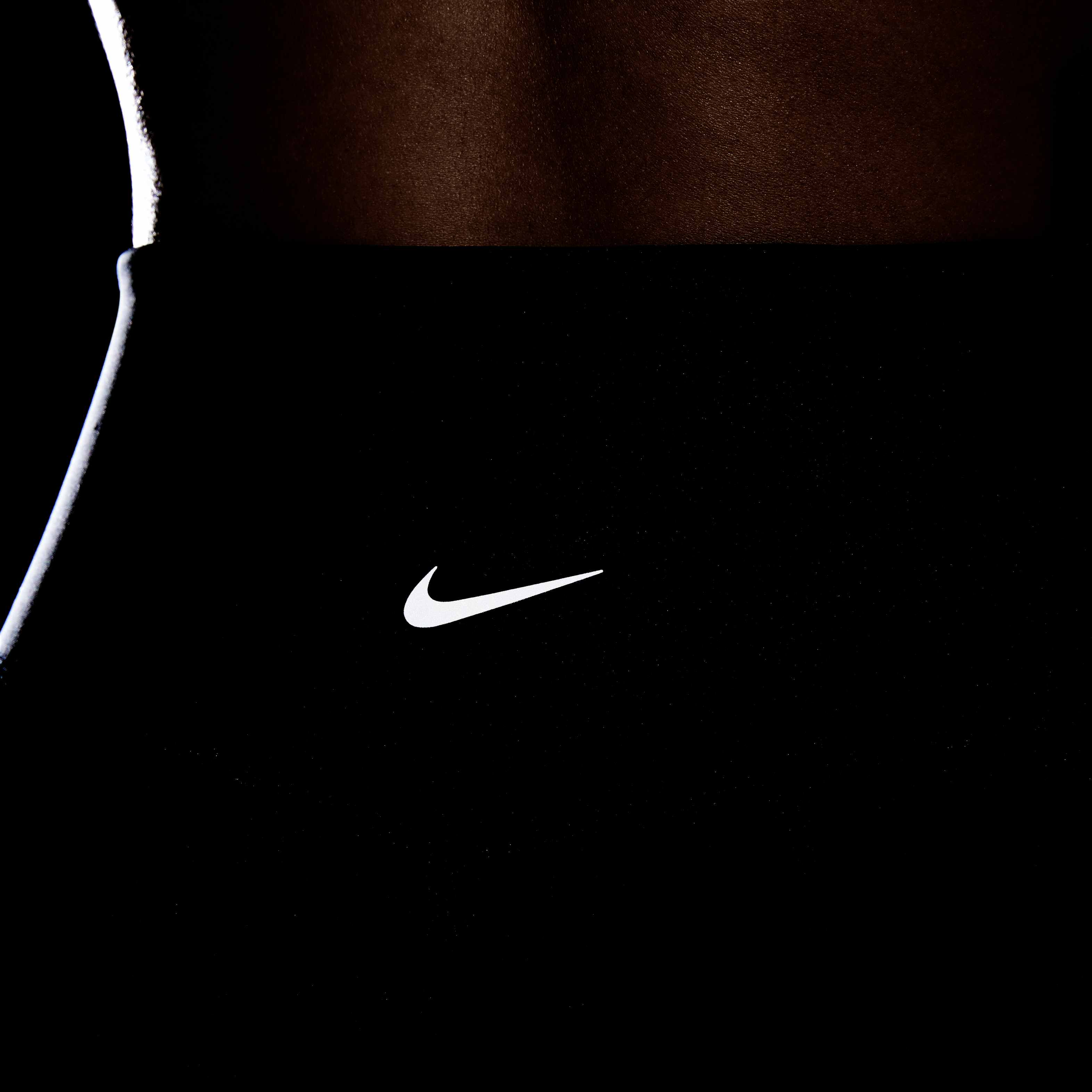 Nike Swoosh Run image number 6