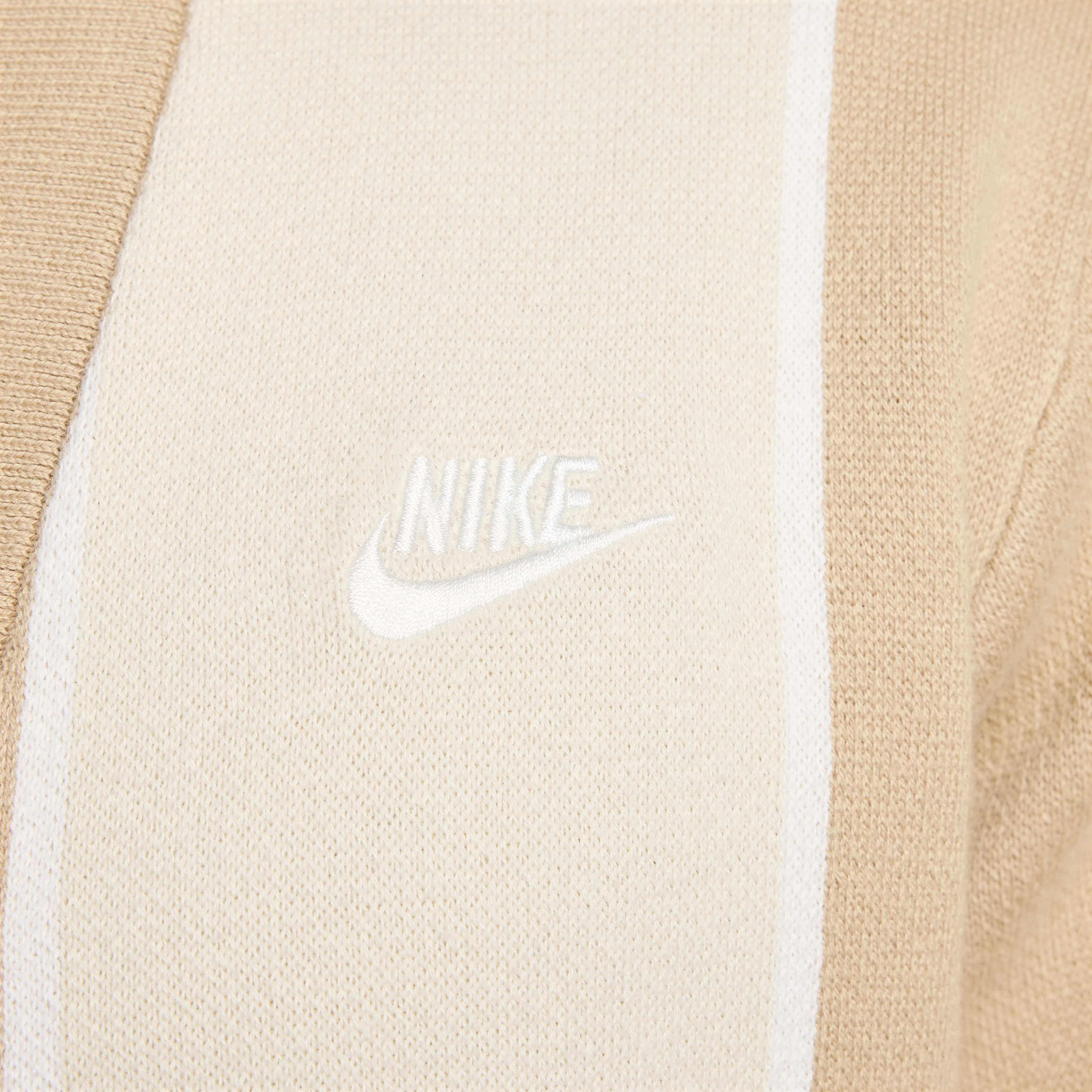 نايكي كلوب image number 3