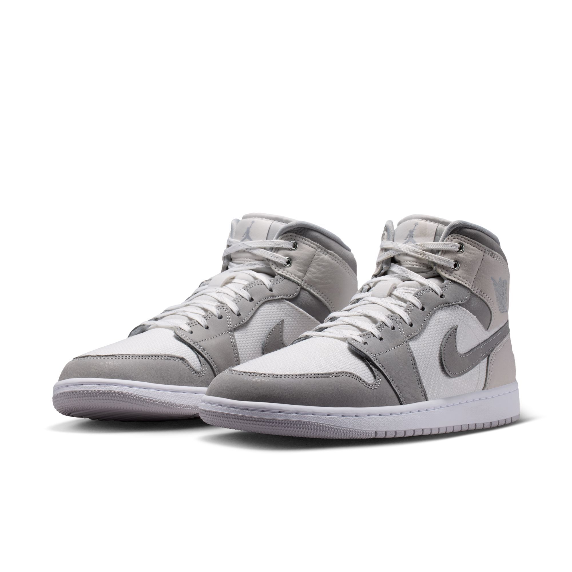 Air Jordan 1 Mid SE image number 2