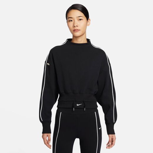 نايكي سبورتسوير كوليكشن