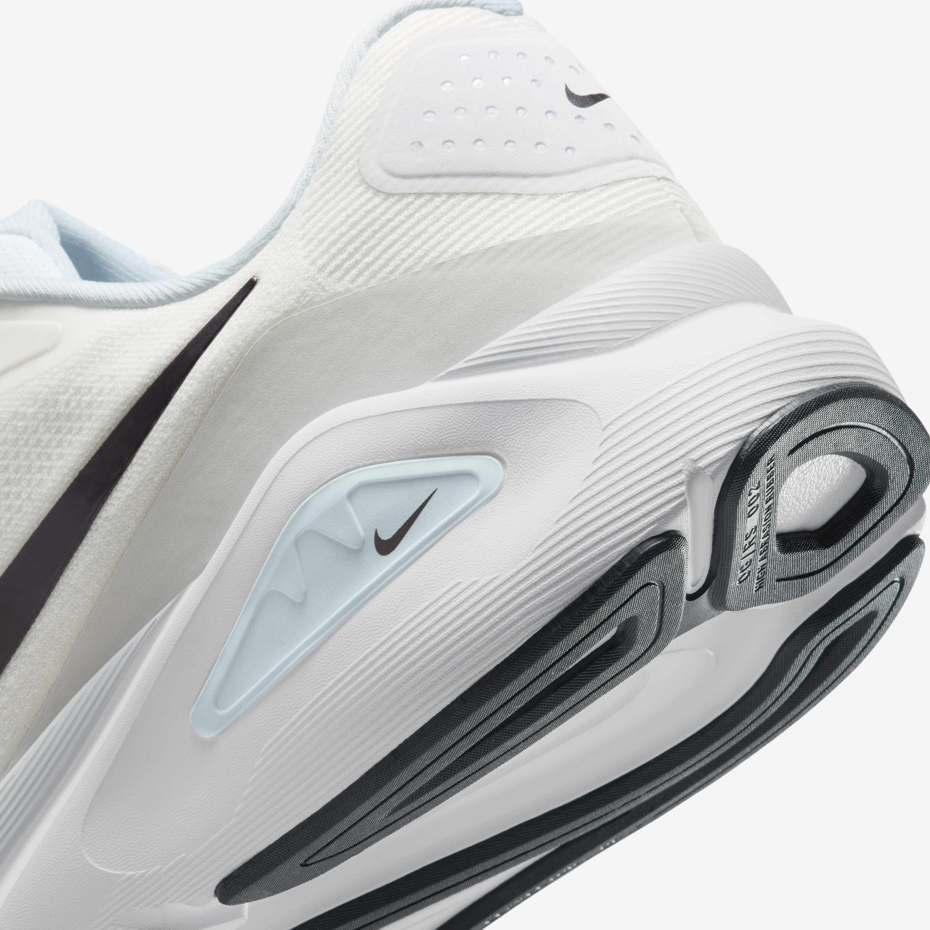 Nike Structure 26 image number 7