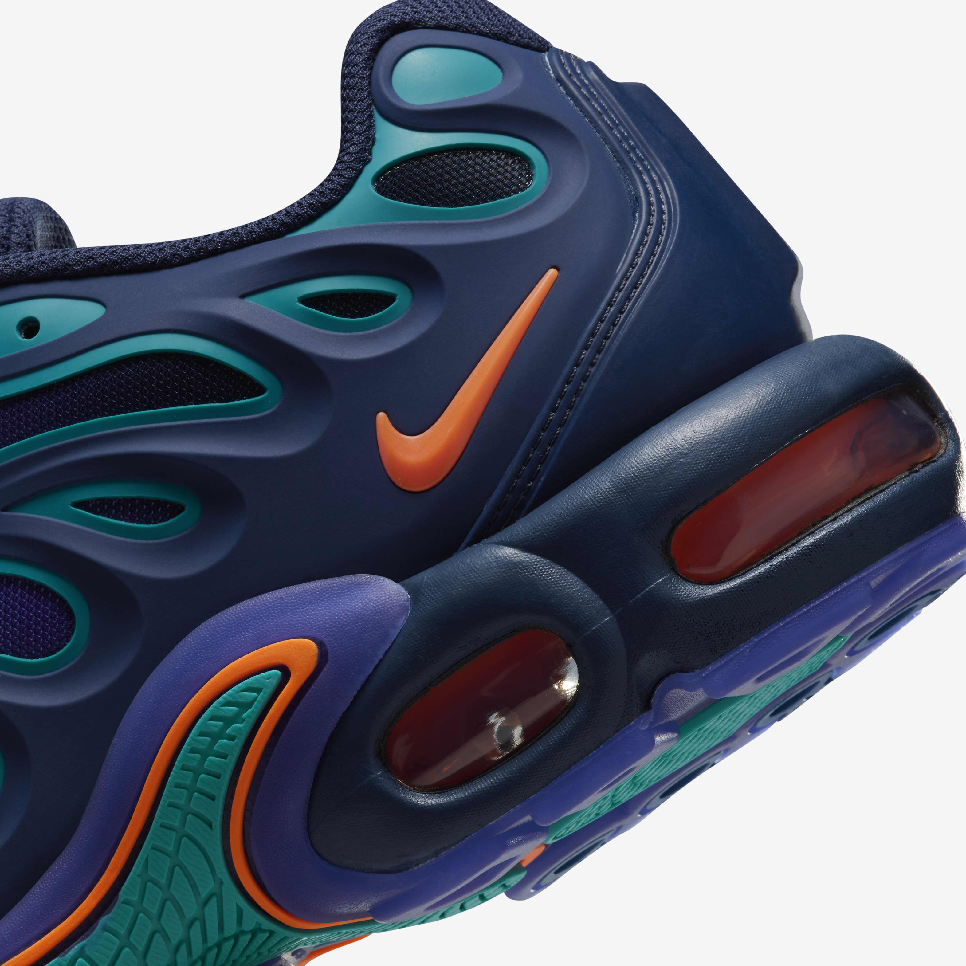 Multicolor air max plus deals