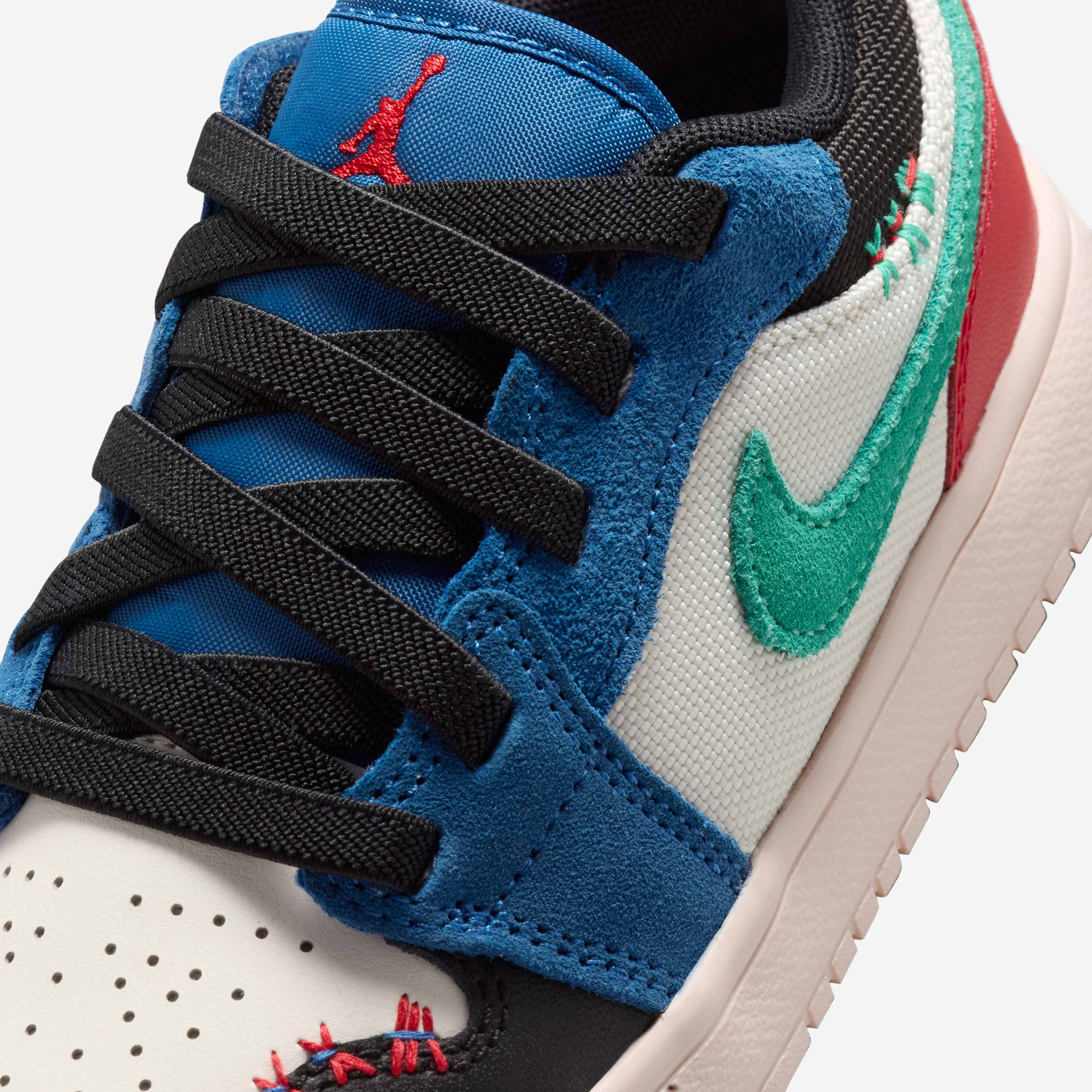 Jordan 1 Low Alt SE image number 6