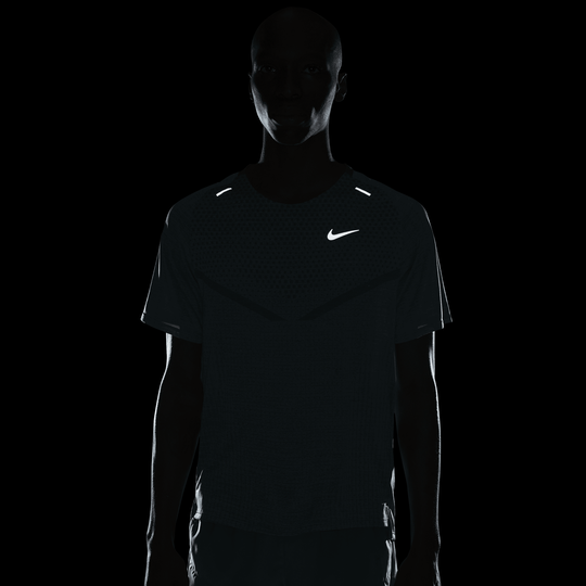 Nike Tech Knit