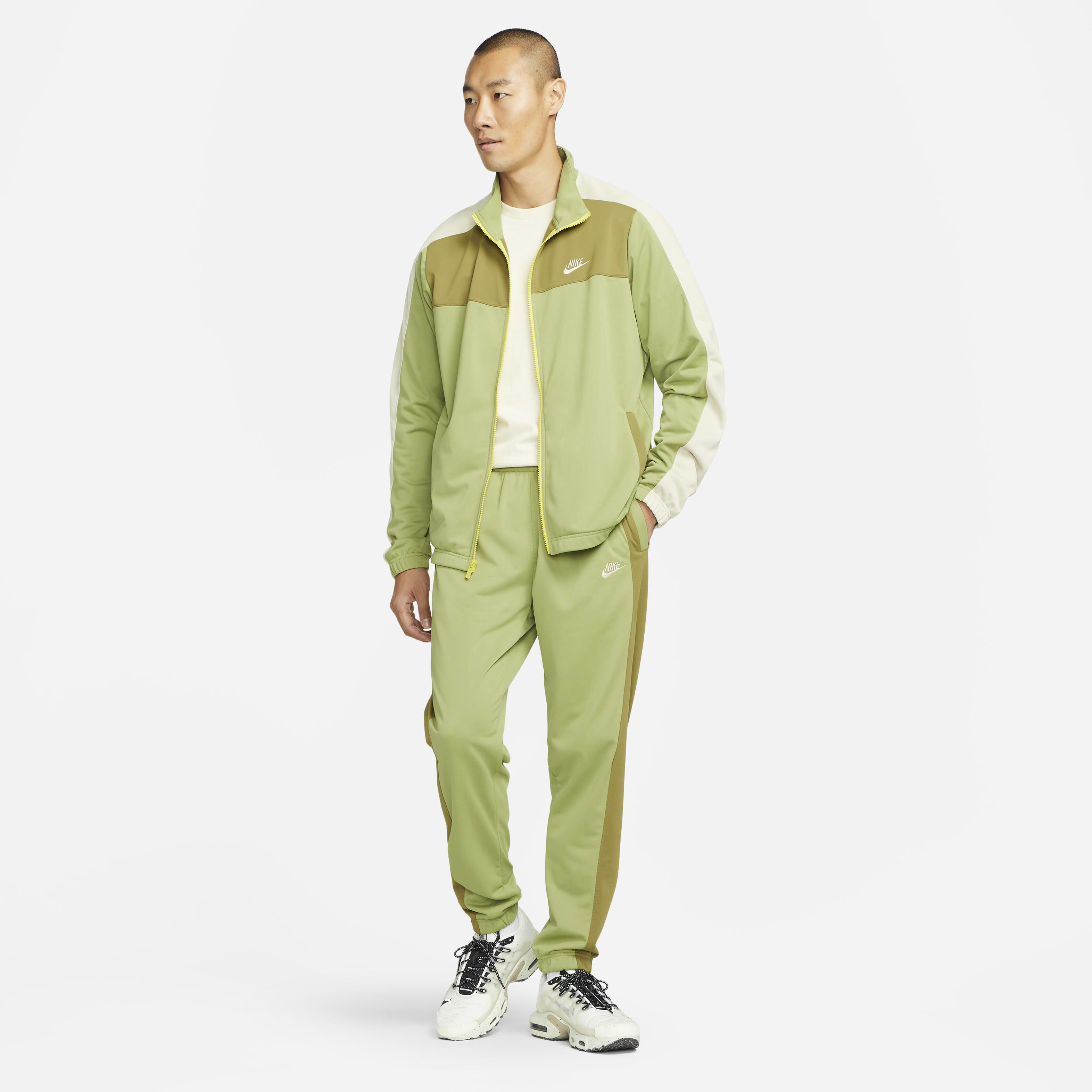 Yellow nike tracksuit outlet