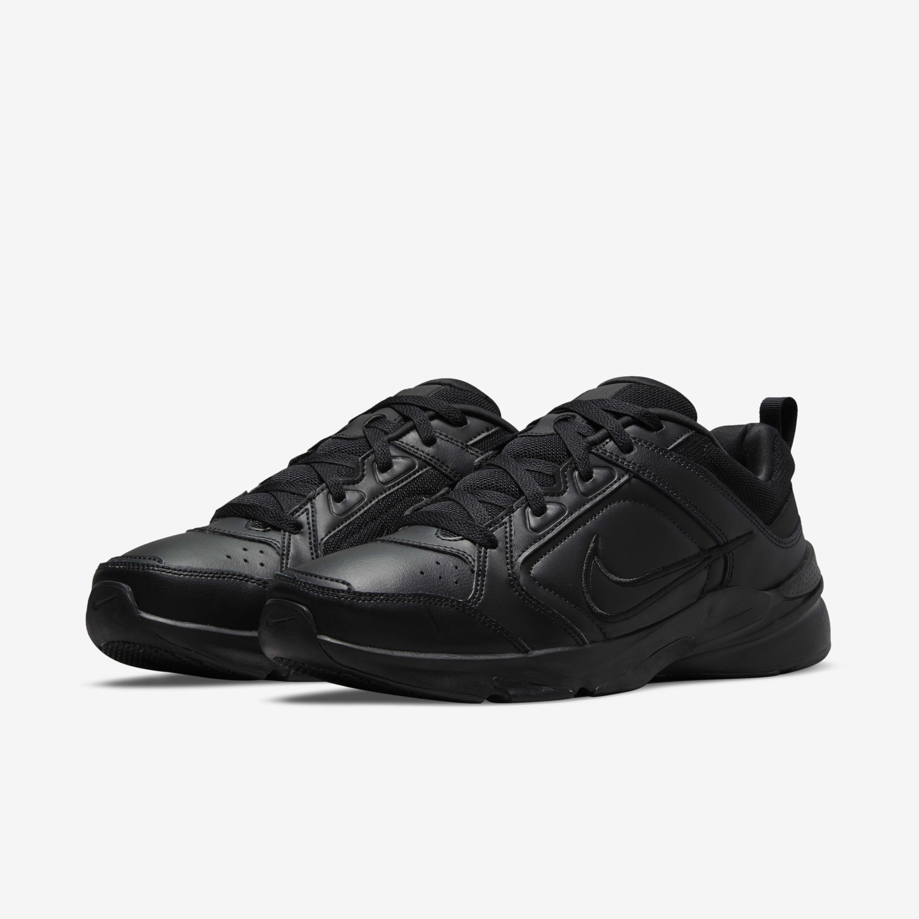 Buy Nike Defy All Day Men s Training Shoe Nike UAE Official