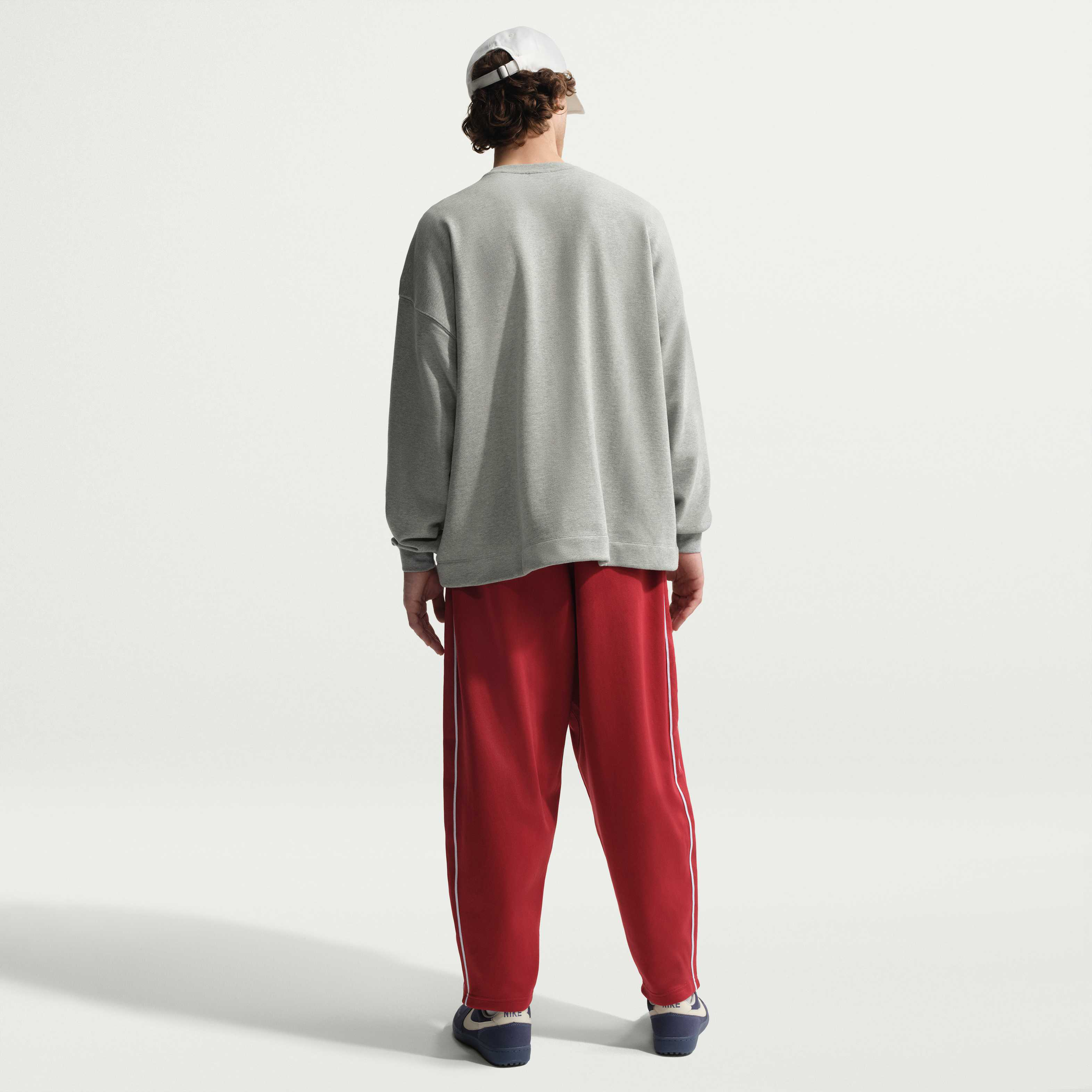 Nike Sportswear Club image number 4