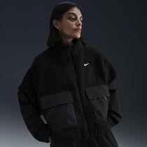 Nike Sportswear Essential