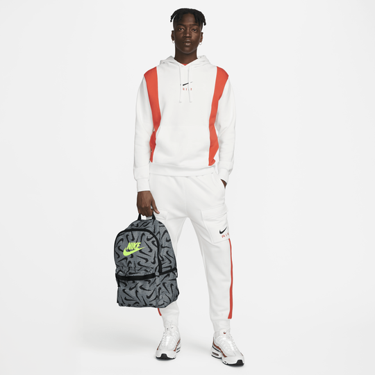 Shop Nike Backpack (25L) | Nike UAE