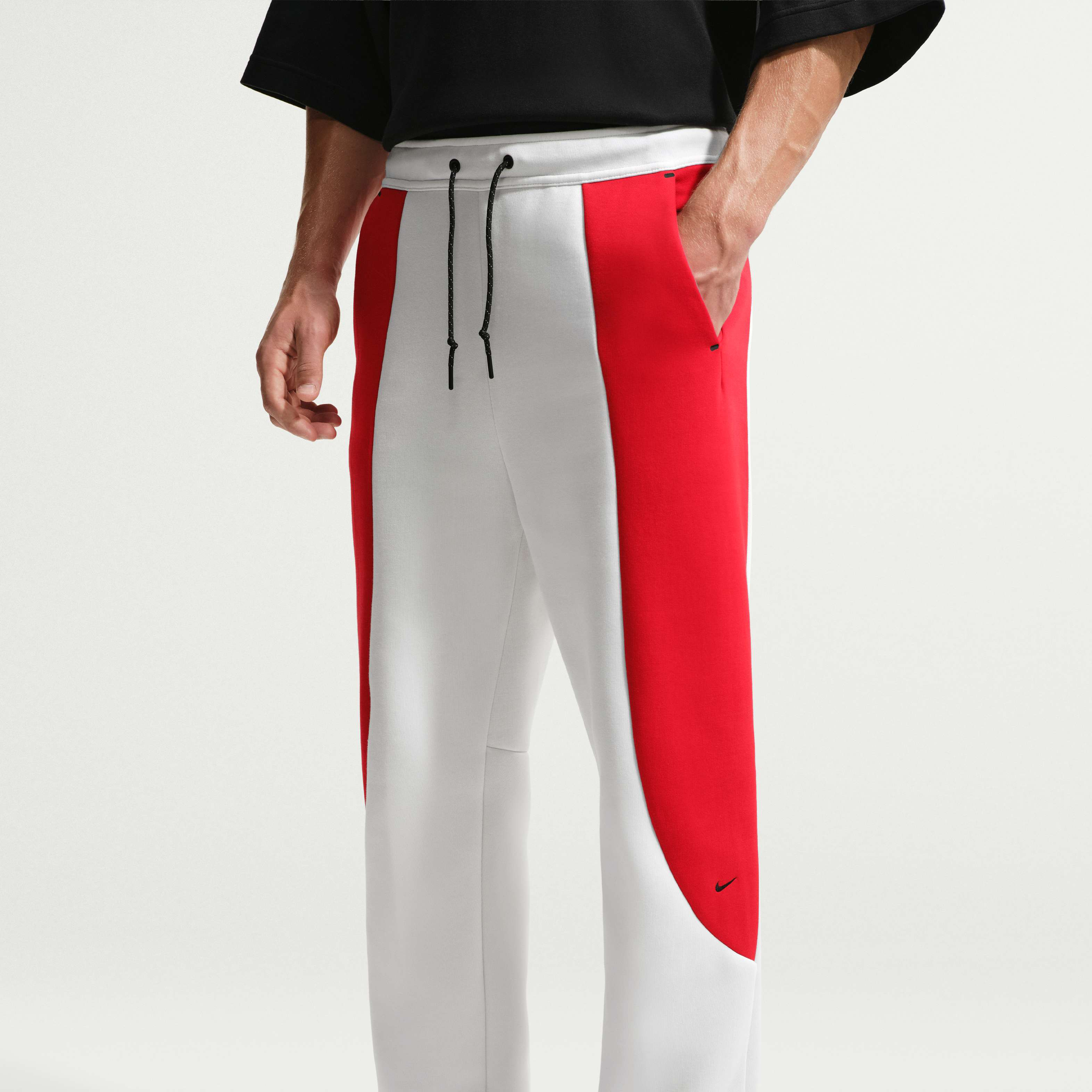 Nike Tech image number 1