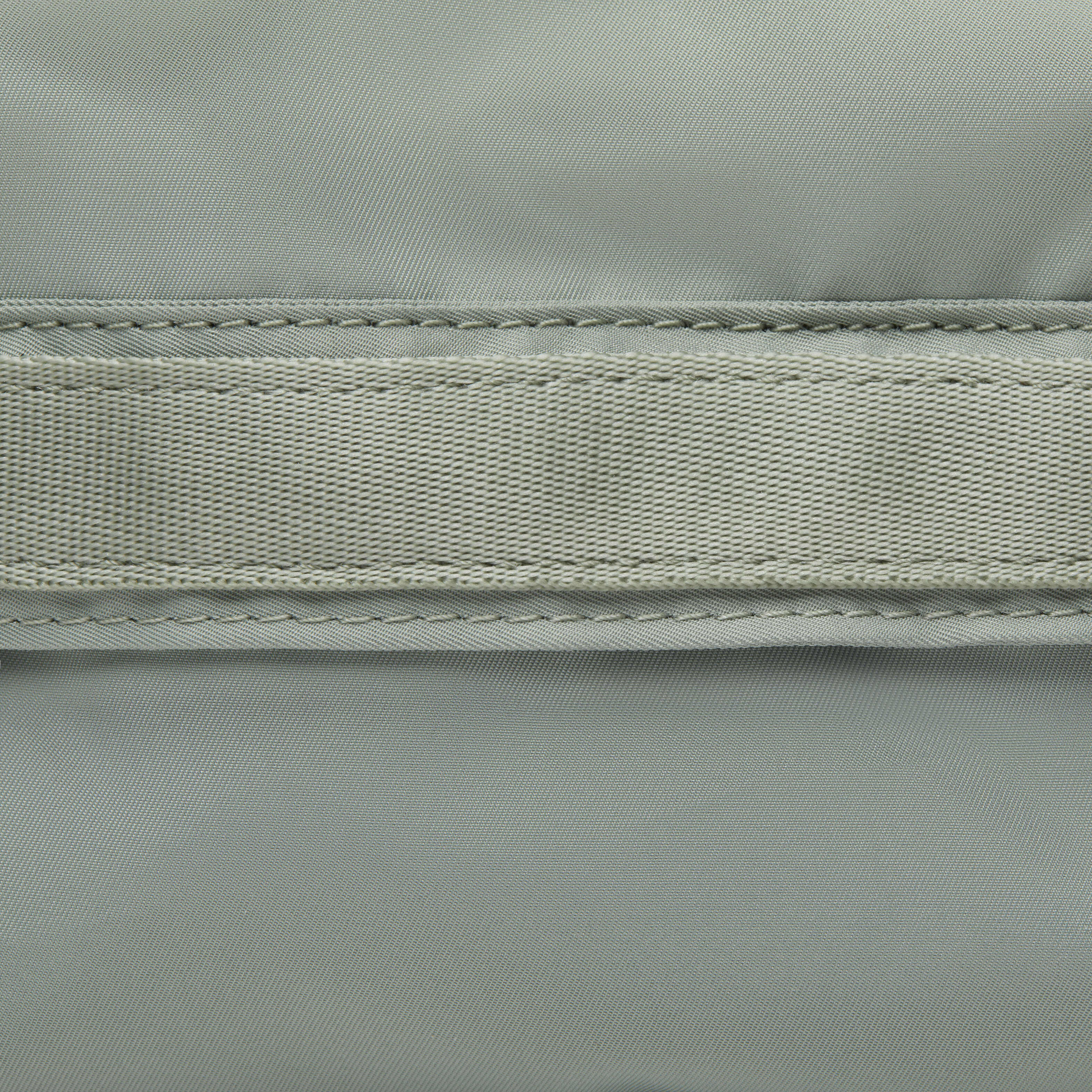 Nike Sportswear Futura Luxe image number 7