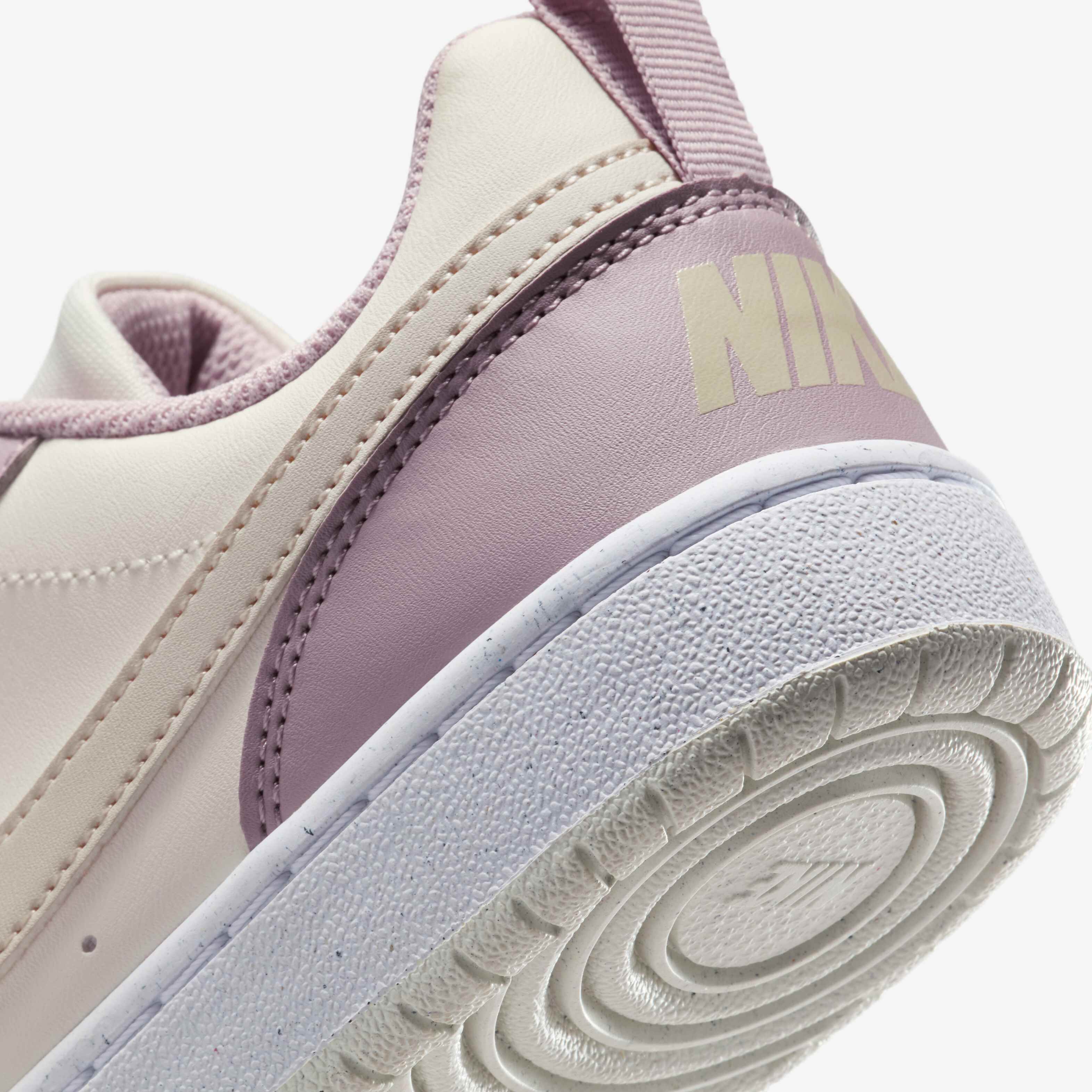 نايكي كورت بورو لو ريكرافت image number 7