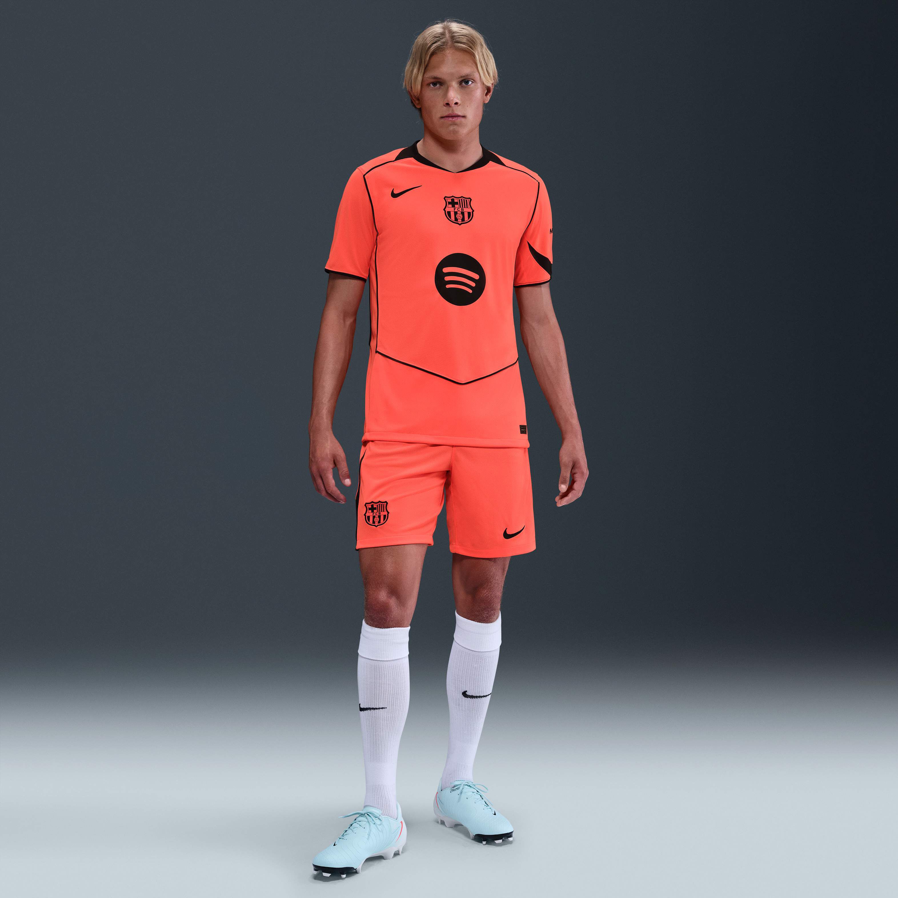 ウェア Barcelona nike football s-l400.jpg