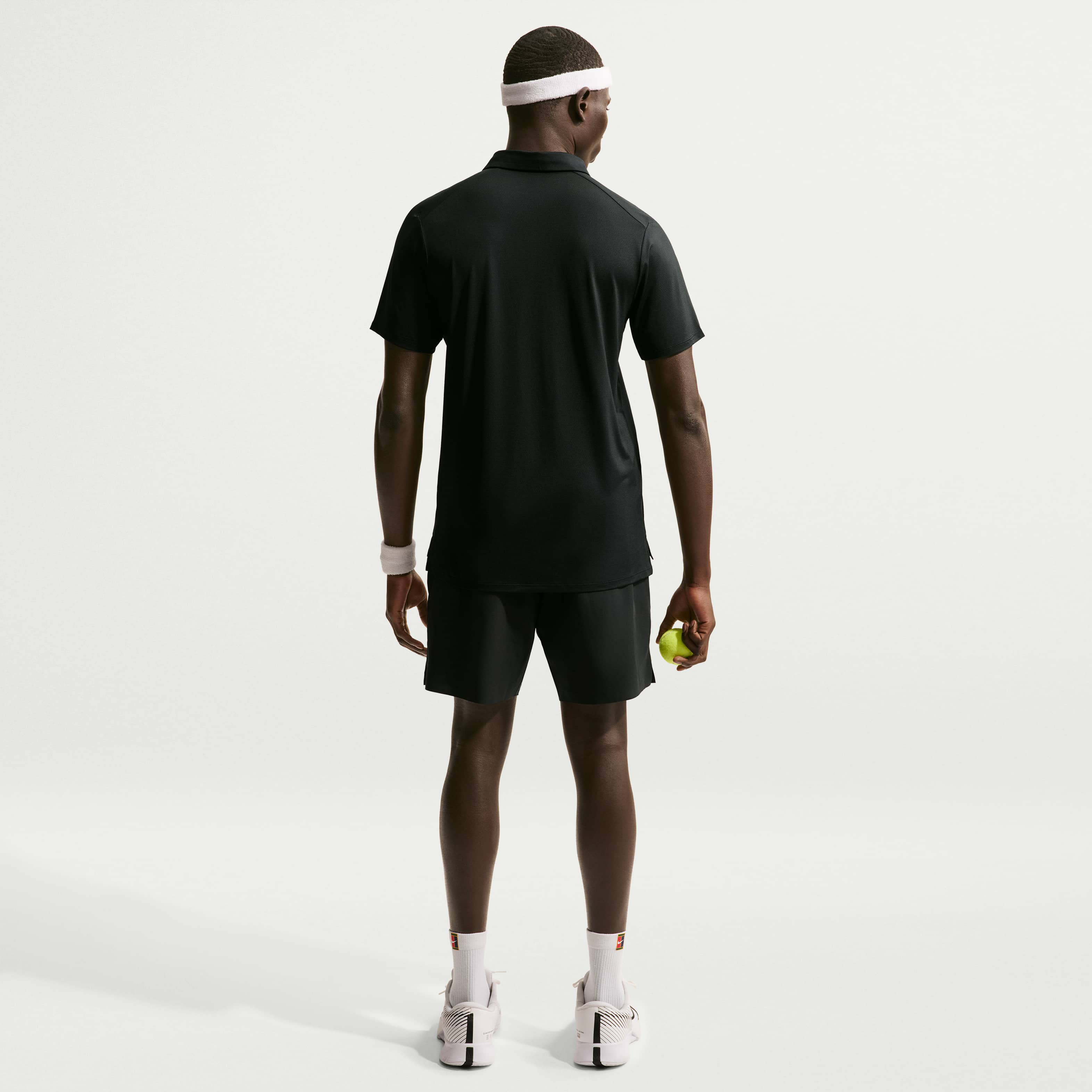 NikeCourt Advantage image number 4