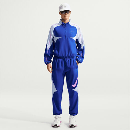 Nike Swoosh