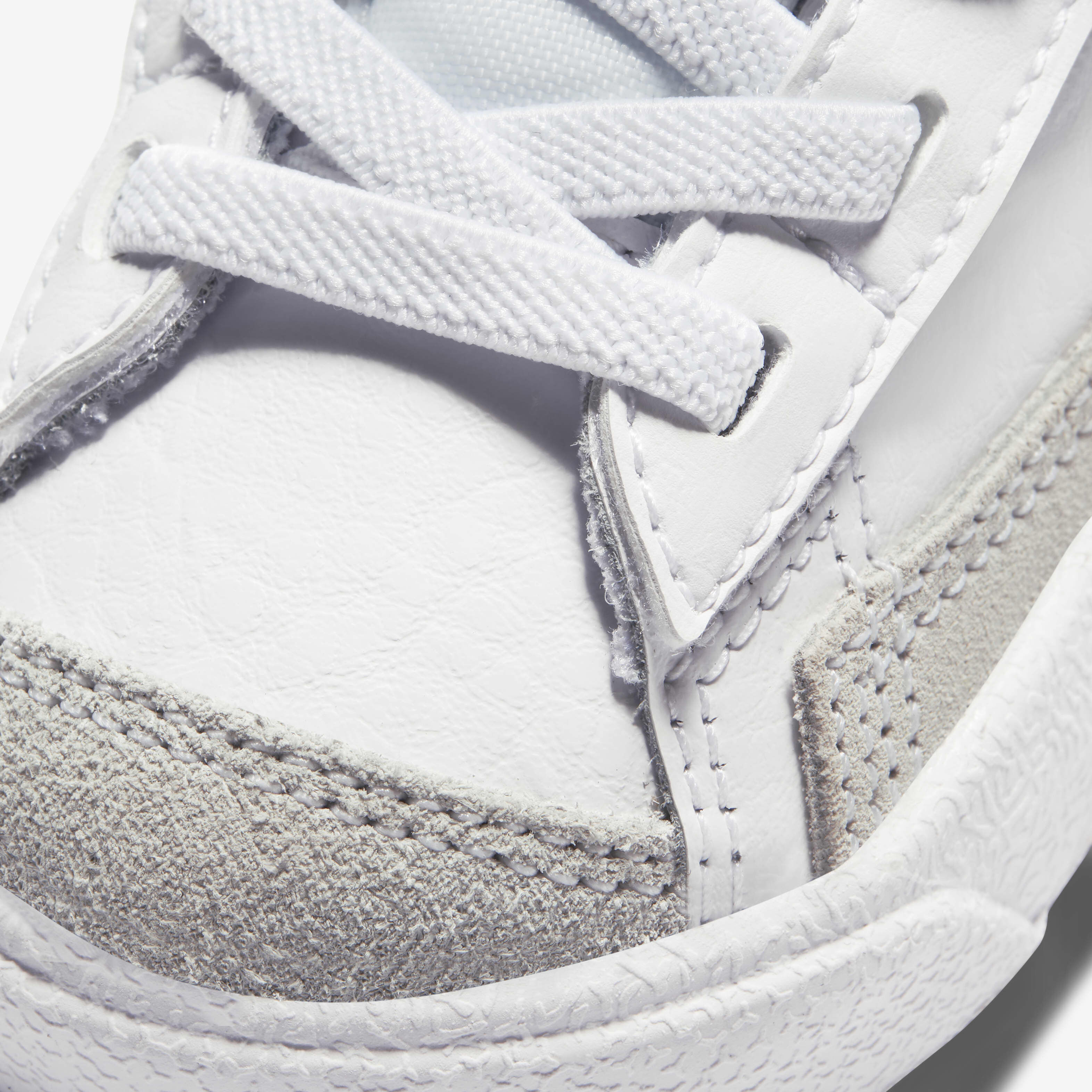 Nike Blazer Mid '77 image number 6