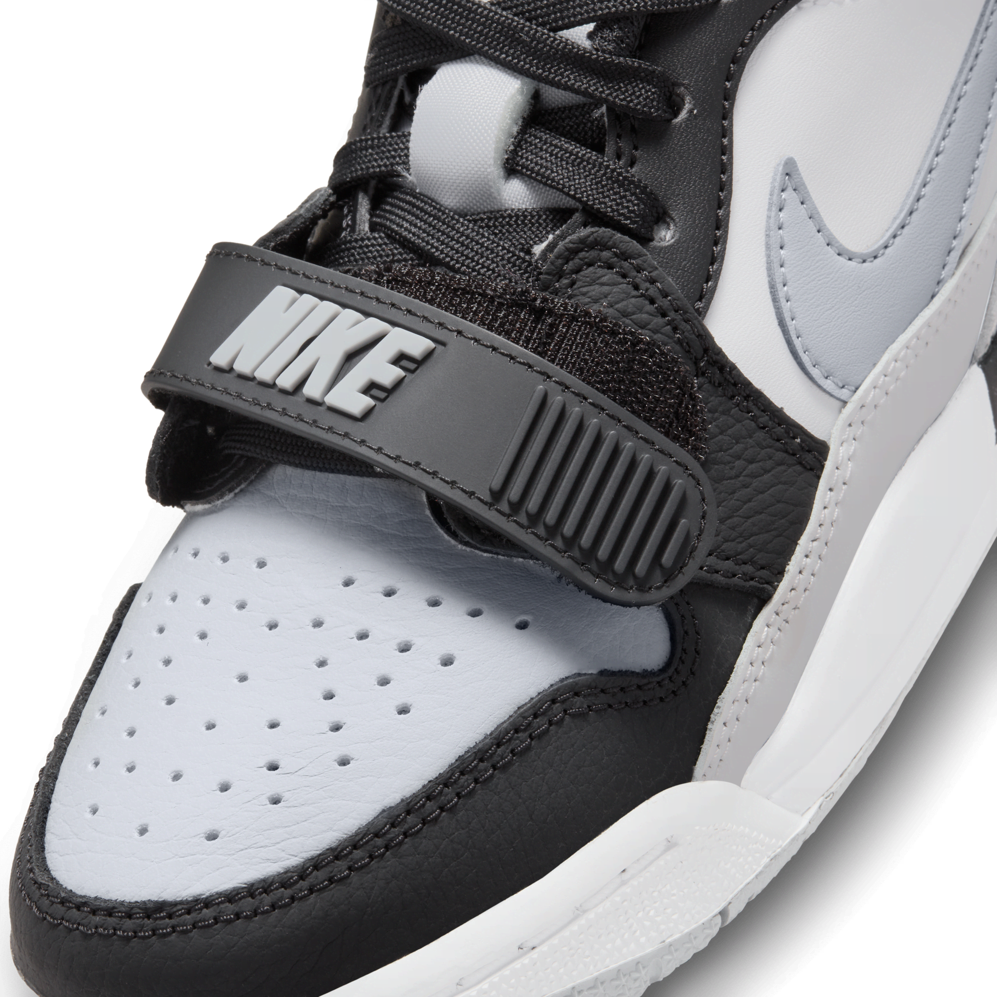 Nike air jordan legacy 312990 deals