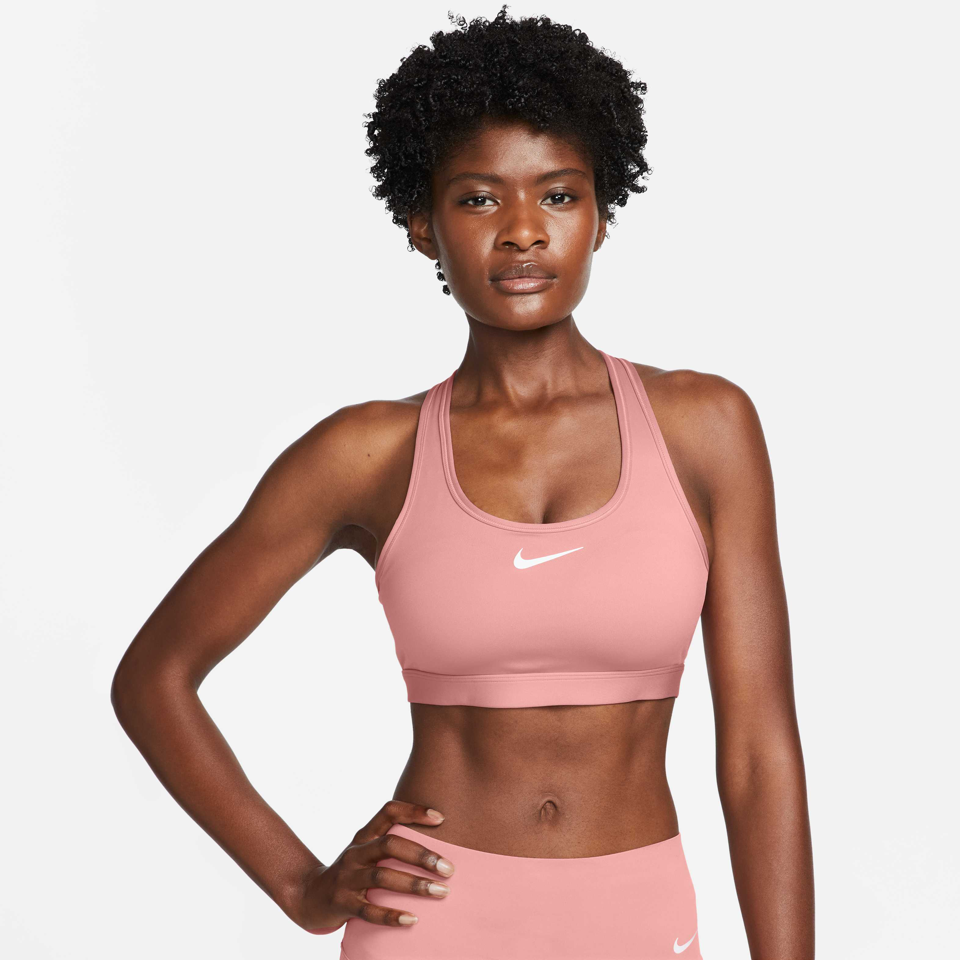 Nike Swoosh Medium-Support image number 1