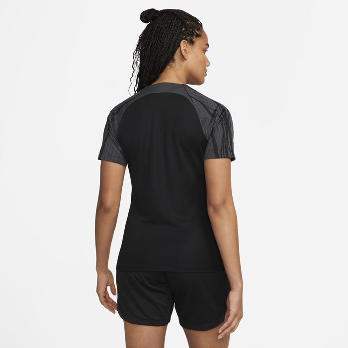 Nike Dri-FIT Strike image number 1 Nike Dri-FIT Strike image number 1