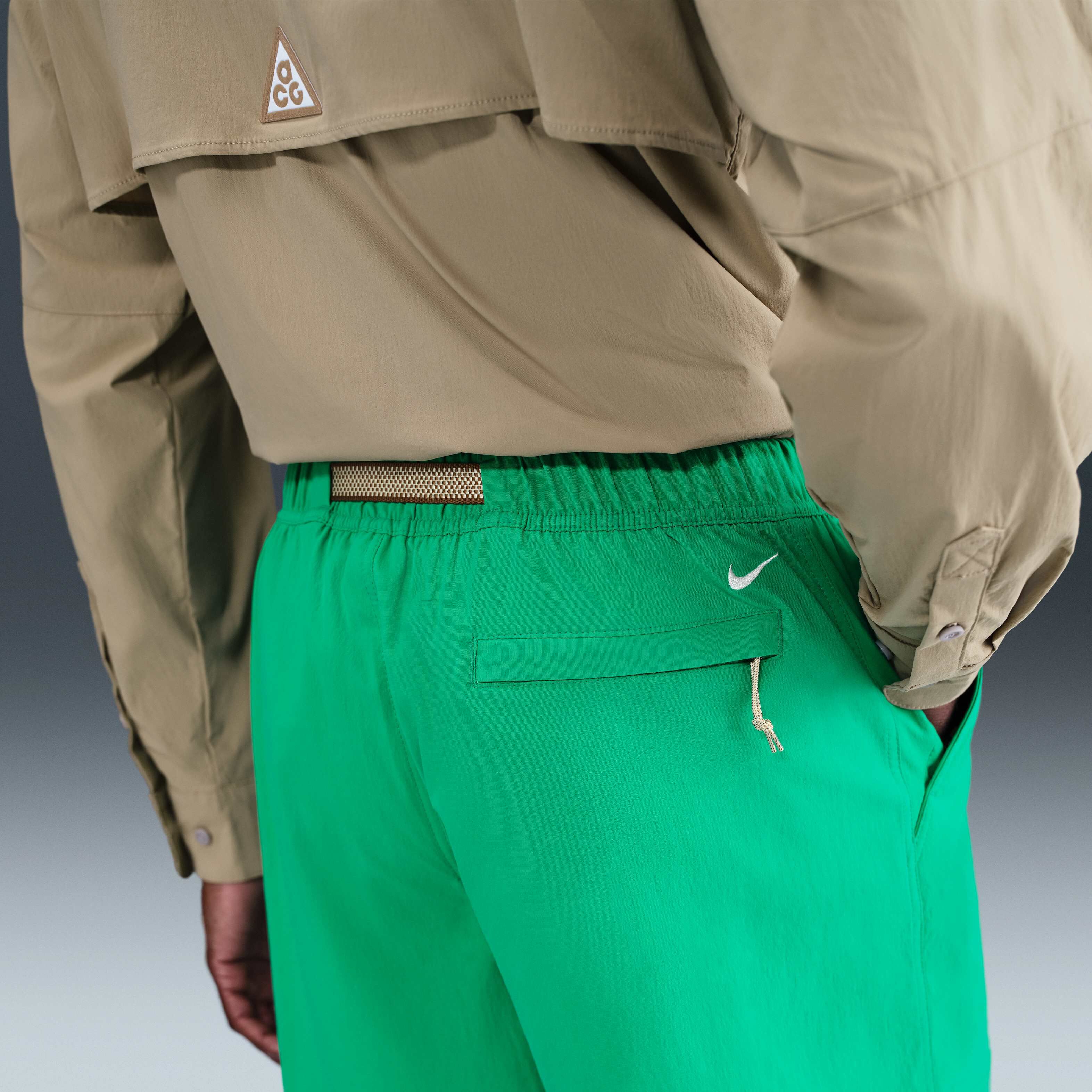 Nike ACG image number 2