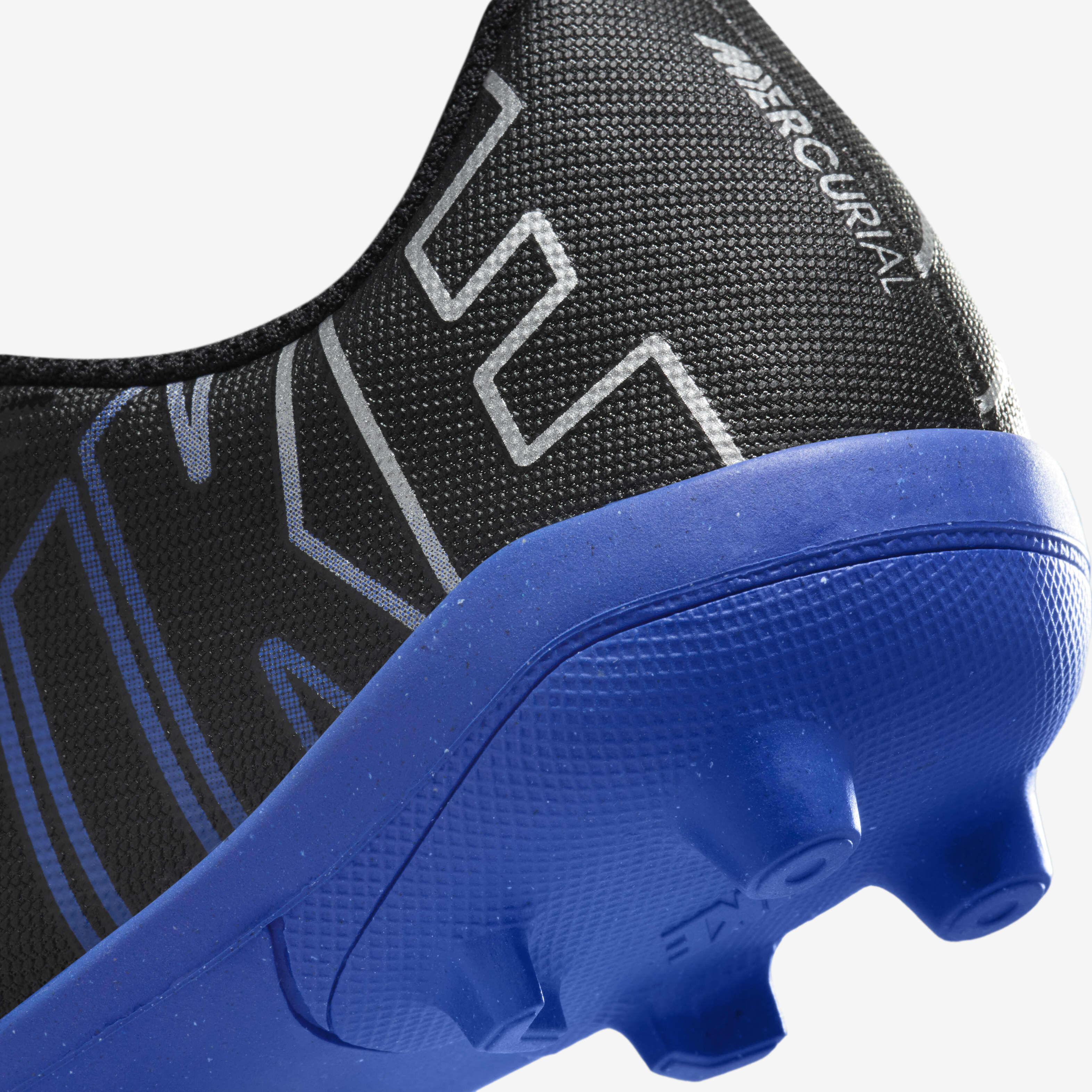 Nike Jr. Mercurial Vapor 15 Club image number 8