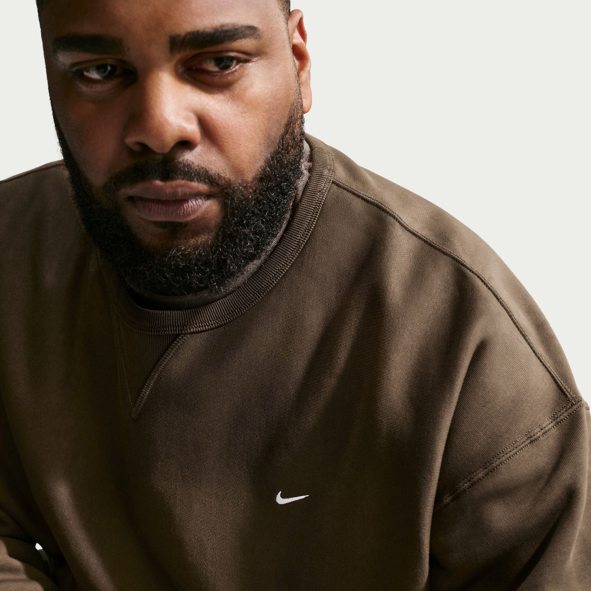 Nike Solo Swoosh image number 4