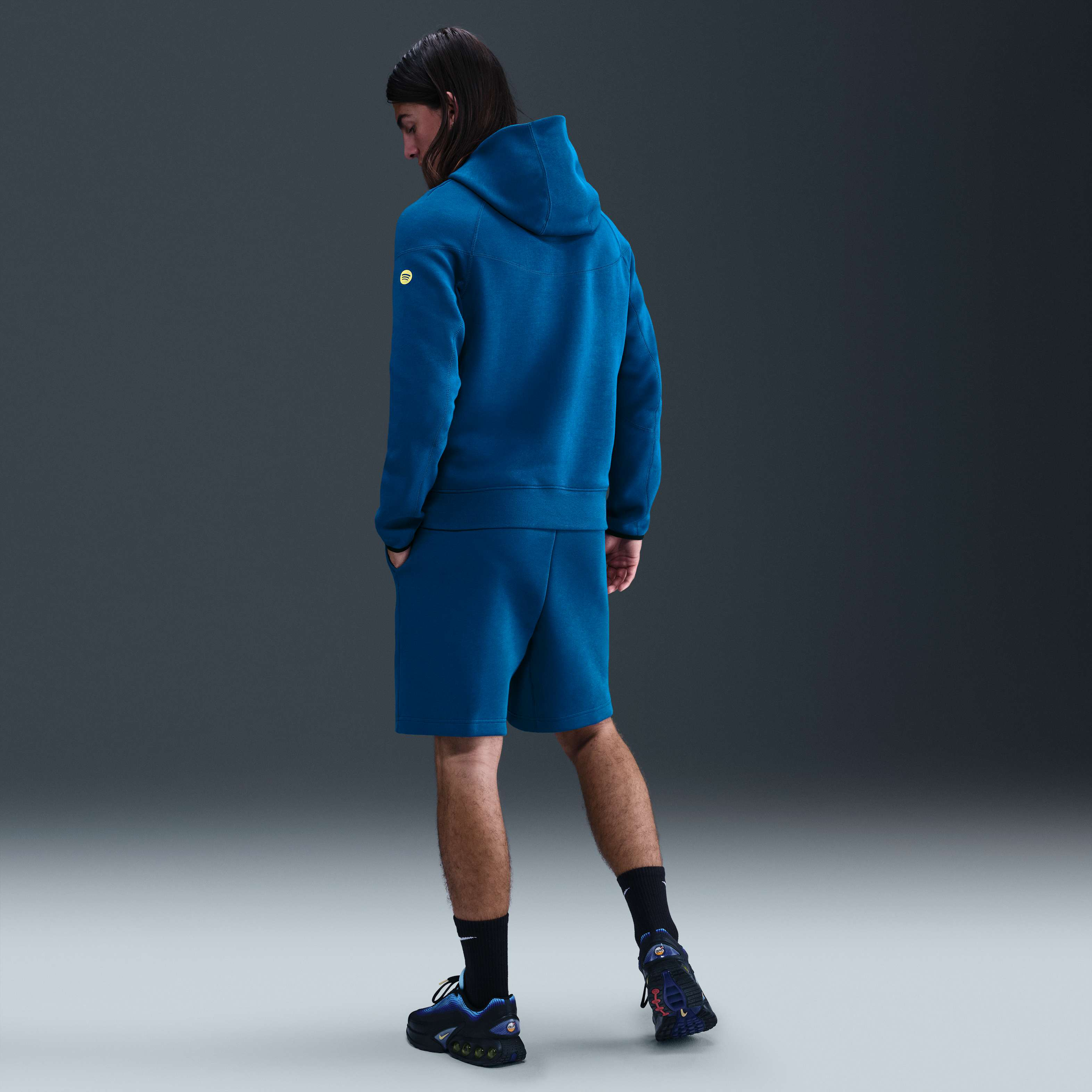 FC Barcelona Tech Fourth image number 3