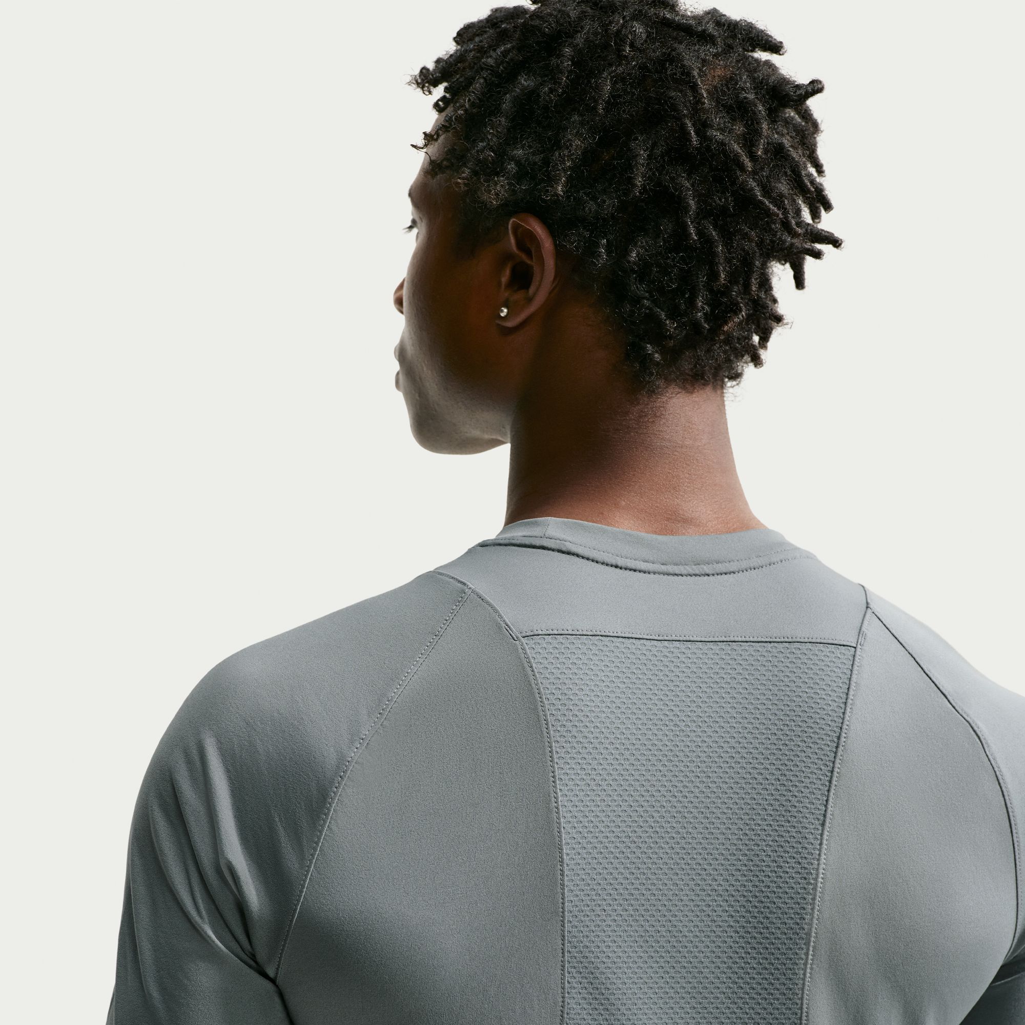 Nike Pro Training image number 3