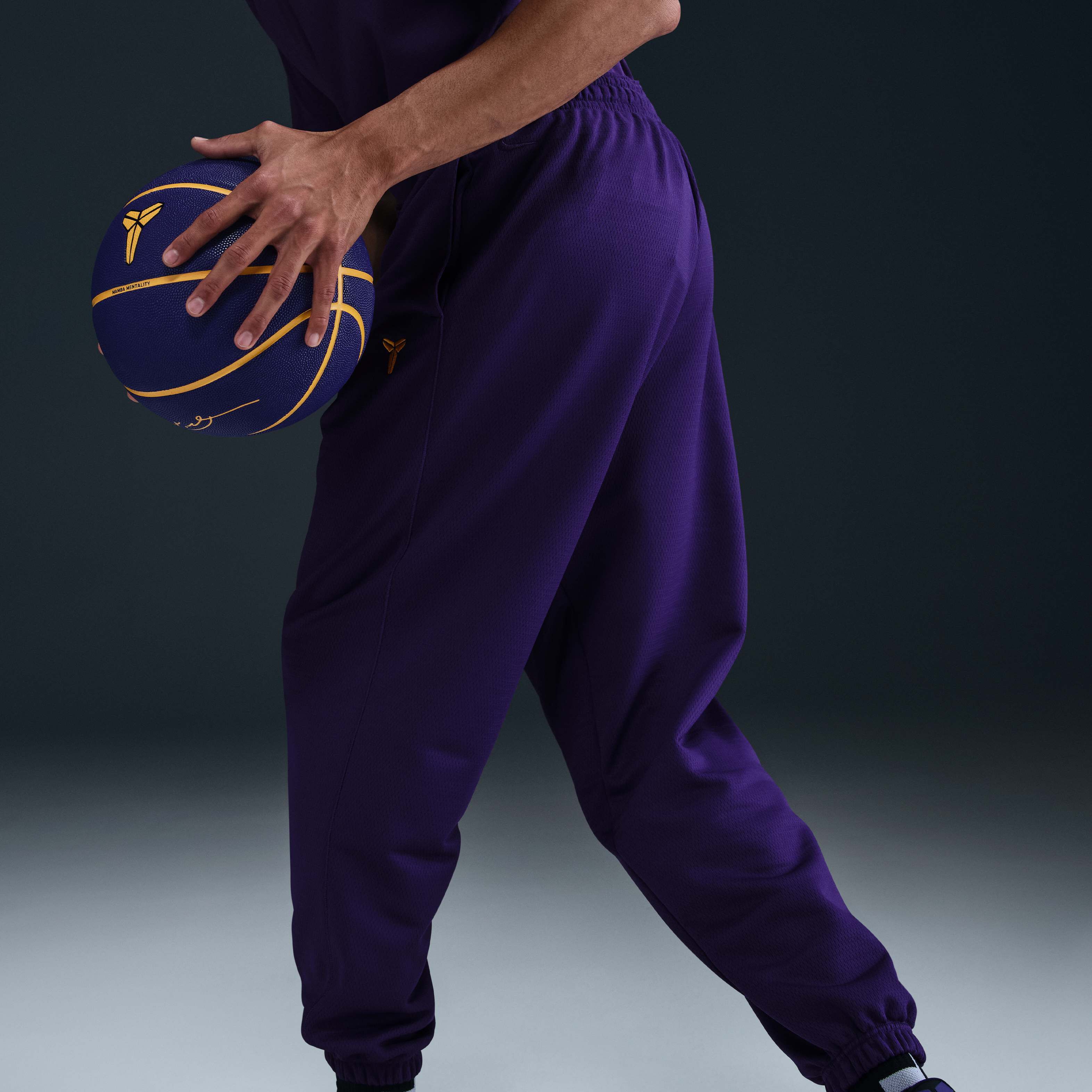 Kobe image number 2