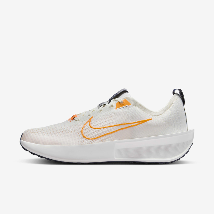 Nike Interact Run image number 0 Nike Interact Run image number 0