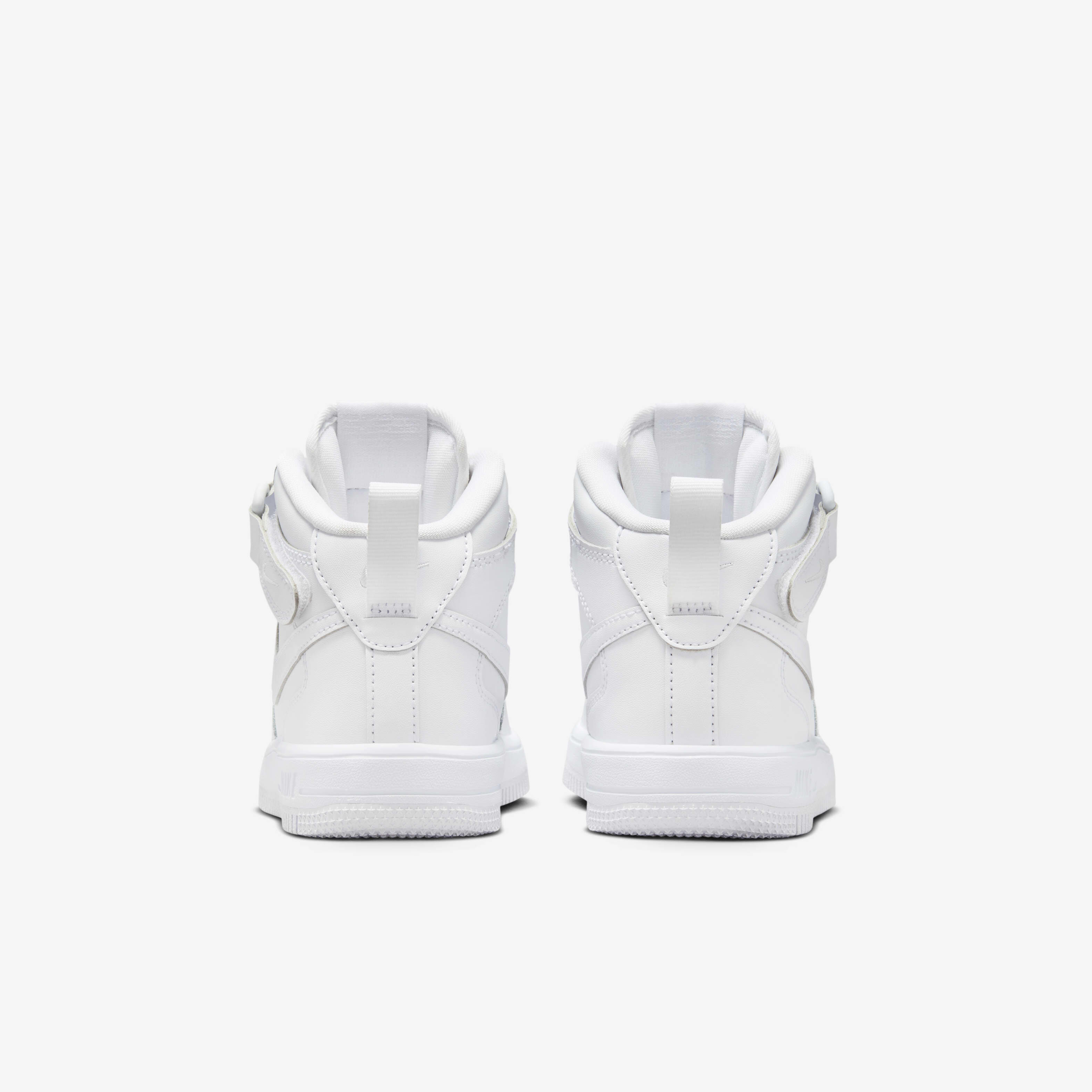 Nike Force 1 Mid EasyOn image number 5