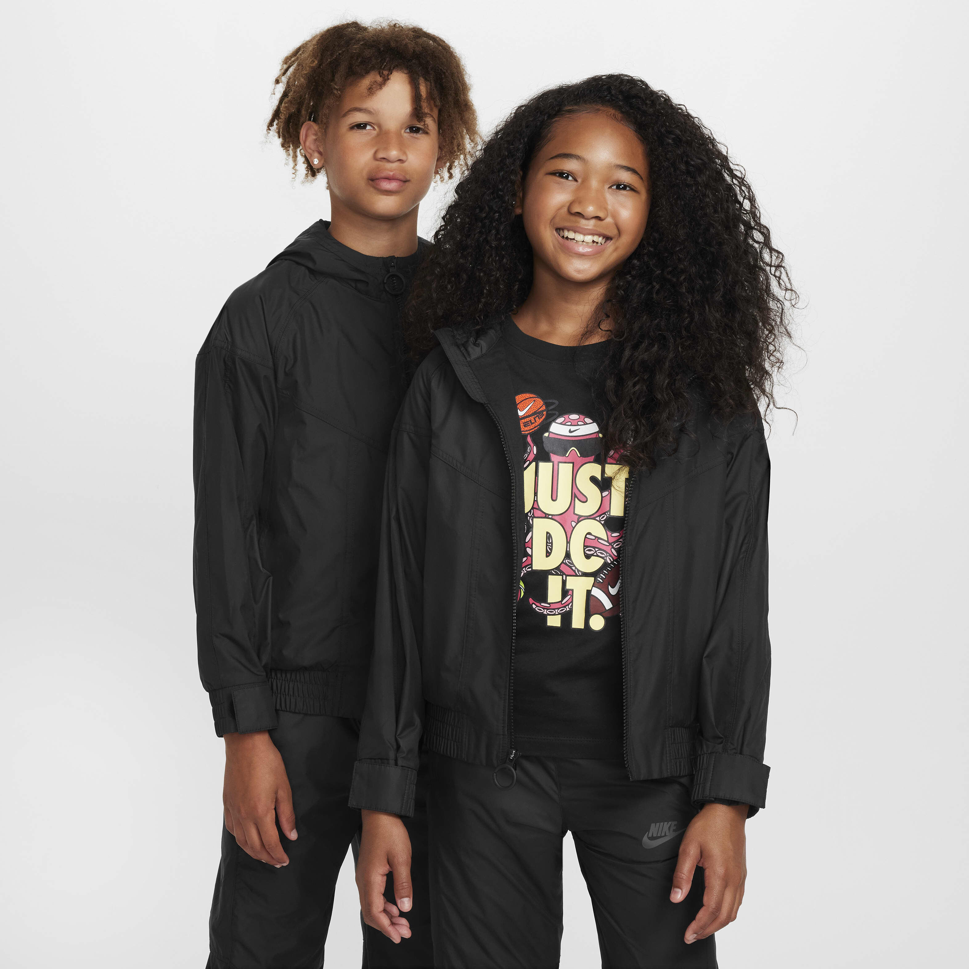 Youth nike windrunner top