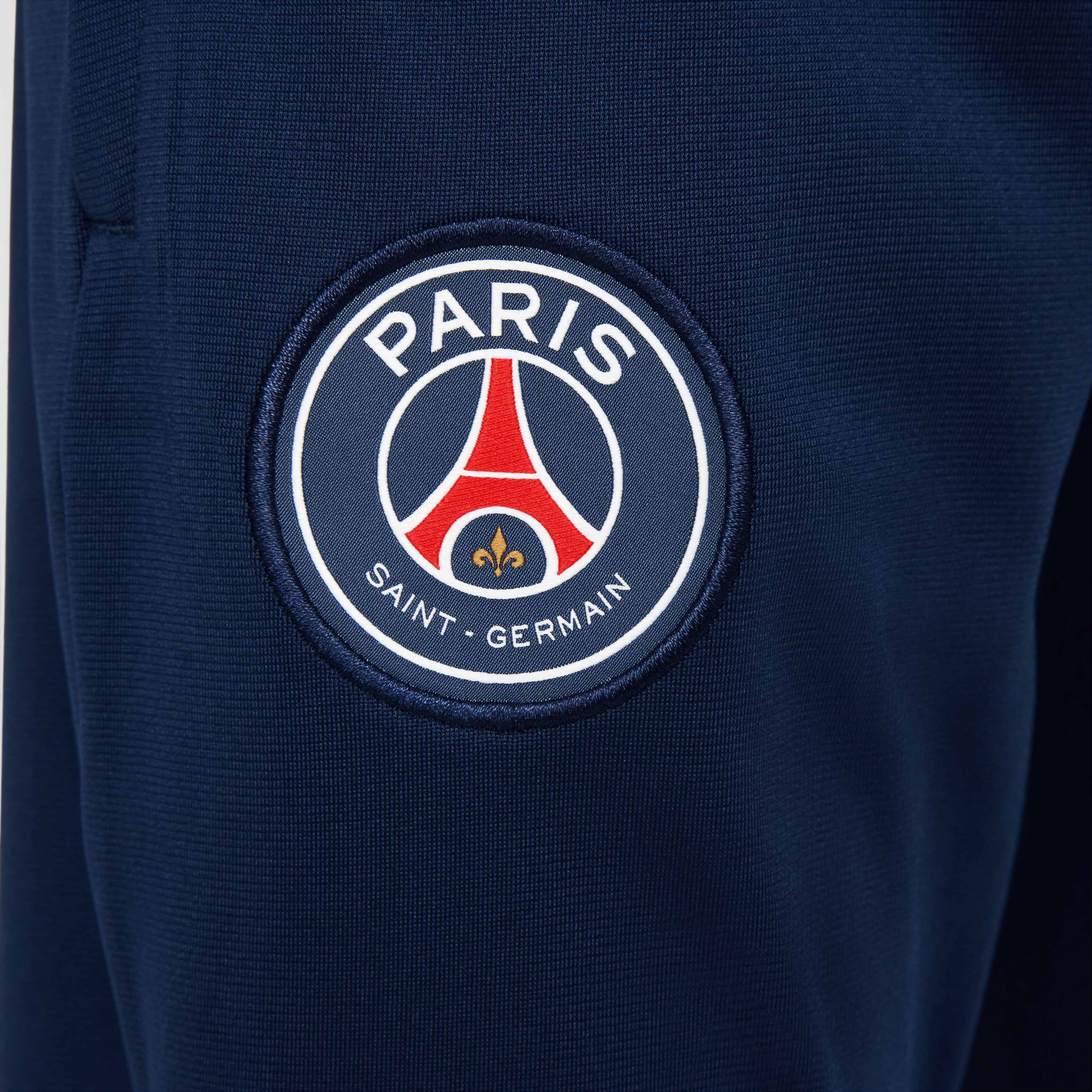 Pairis Saint-Germain Strike image number 11