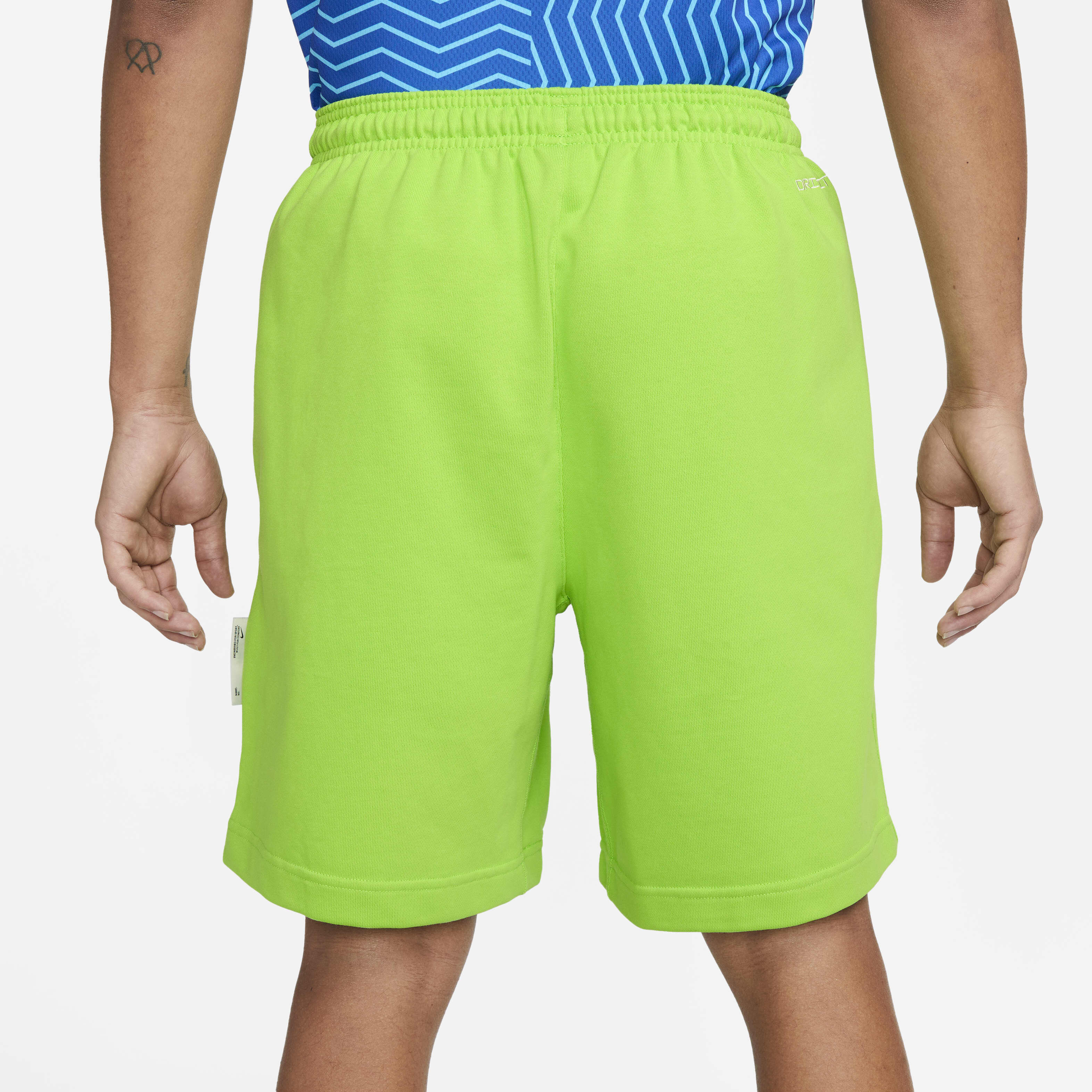 Nike Standard Issue image number 3