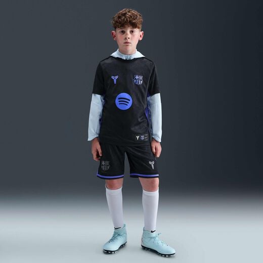 New In Kids' Shorts-Nike, F.C. Barcelona 2025/26 Stadium Away, Older Kids' Kobe Dri-FIT Football Replica Shorts