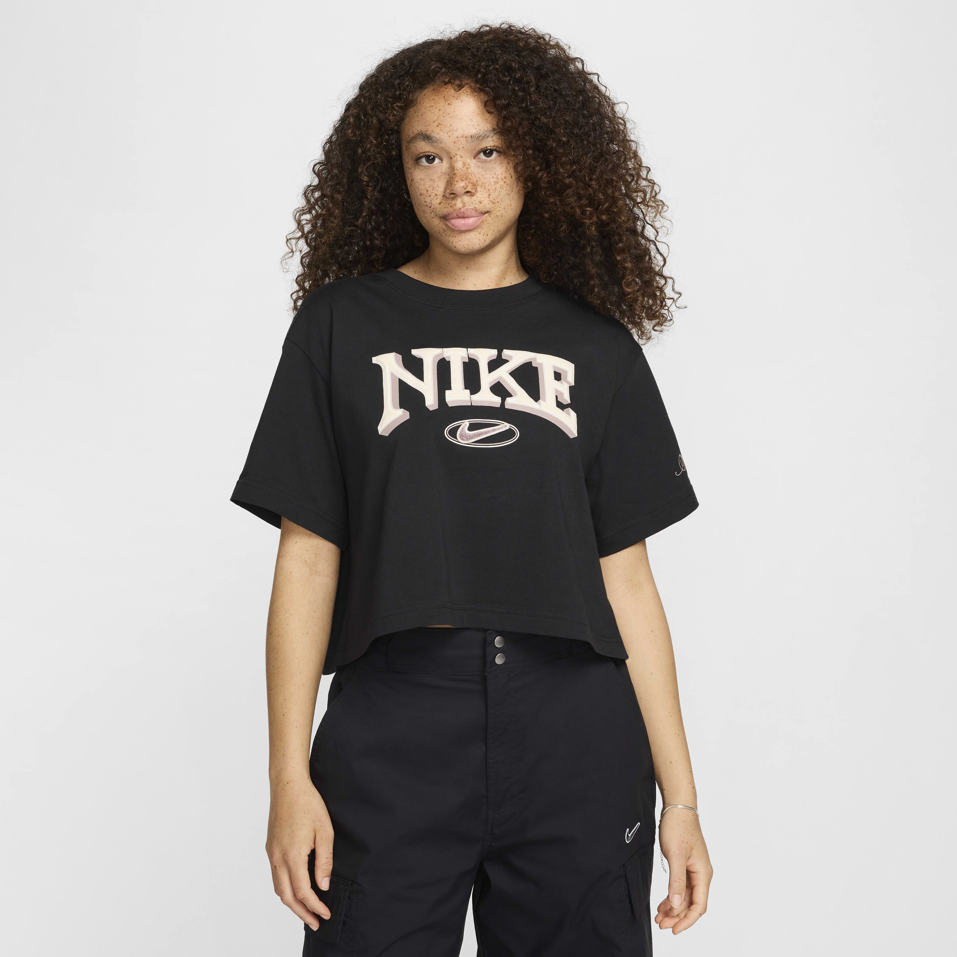 Nike women's shirts clearance new arrivals