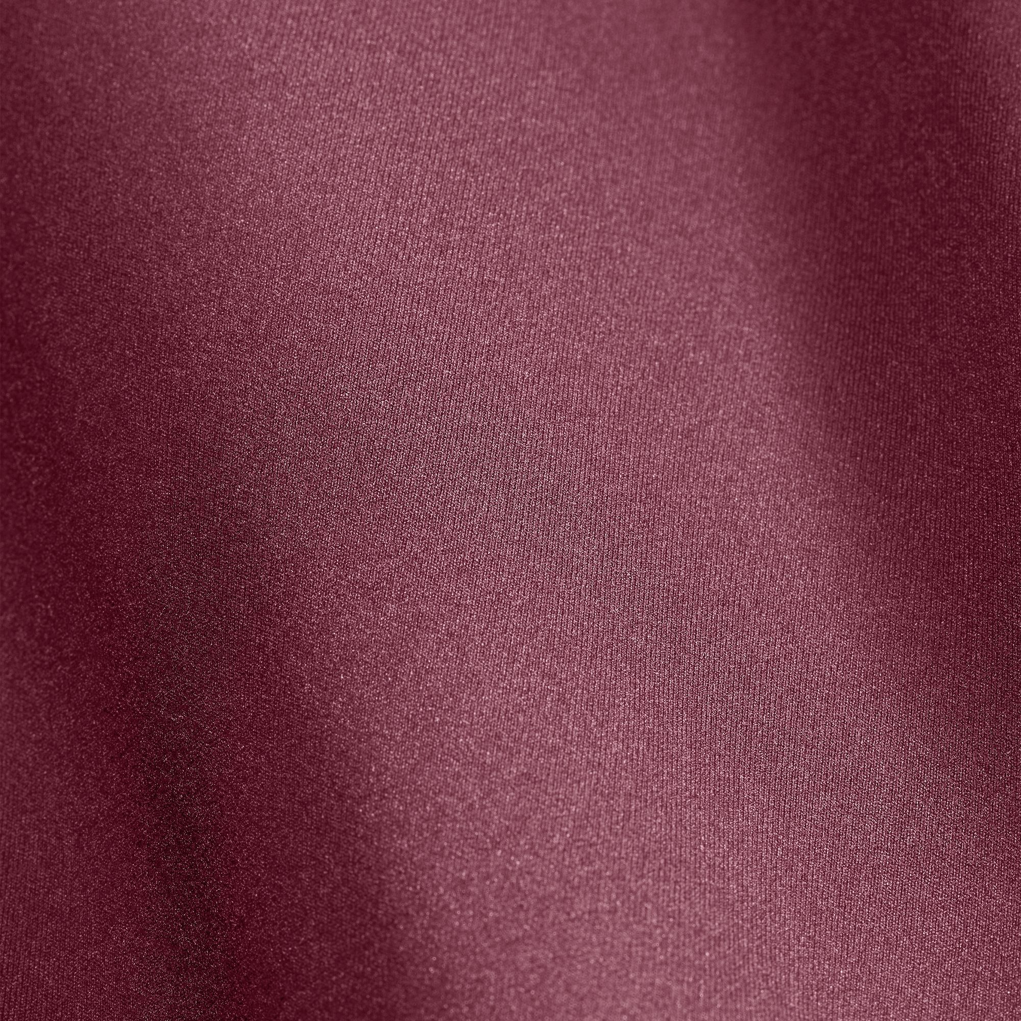 Nike Universa image number 2