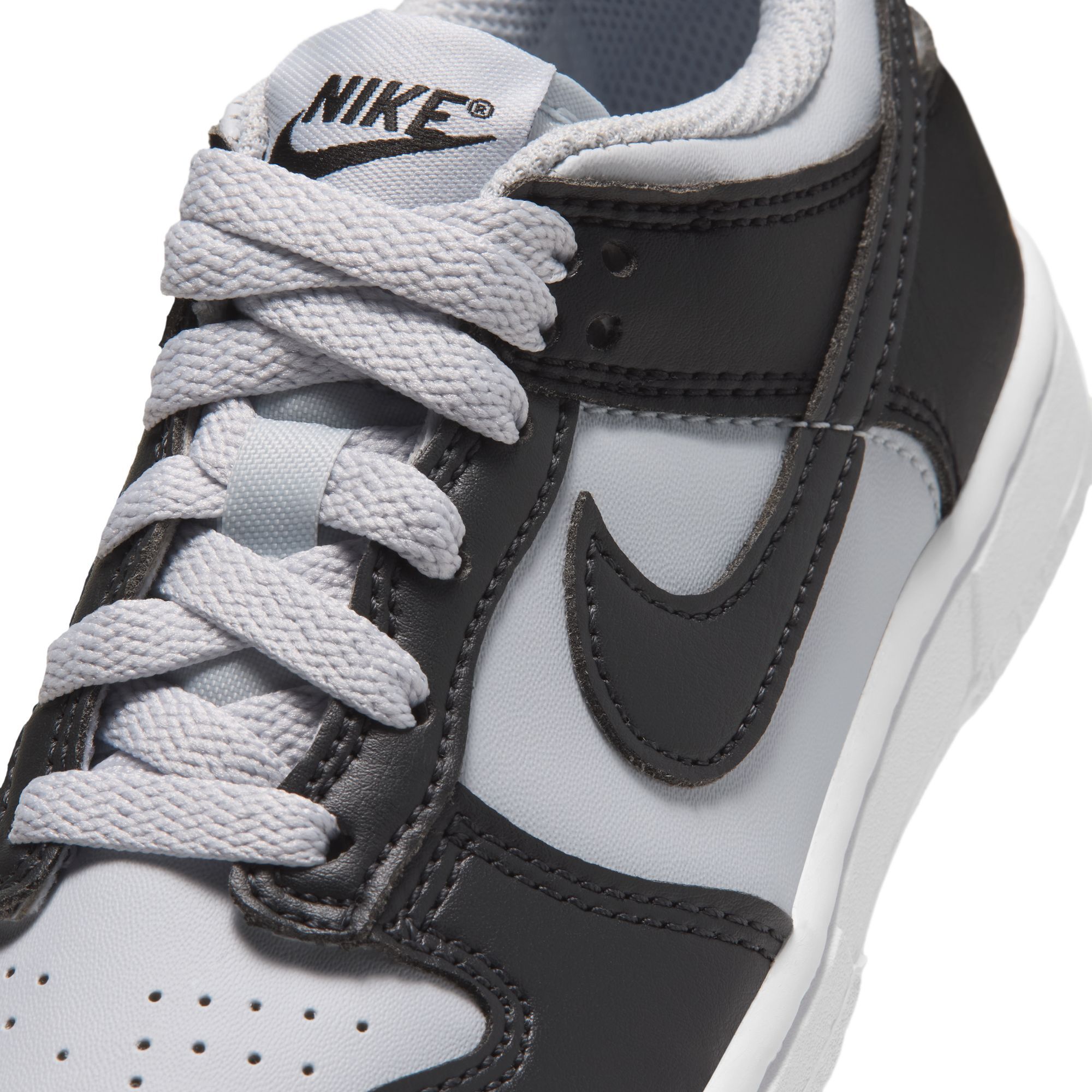 Nike Dunk Low image number 8