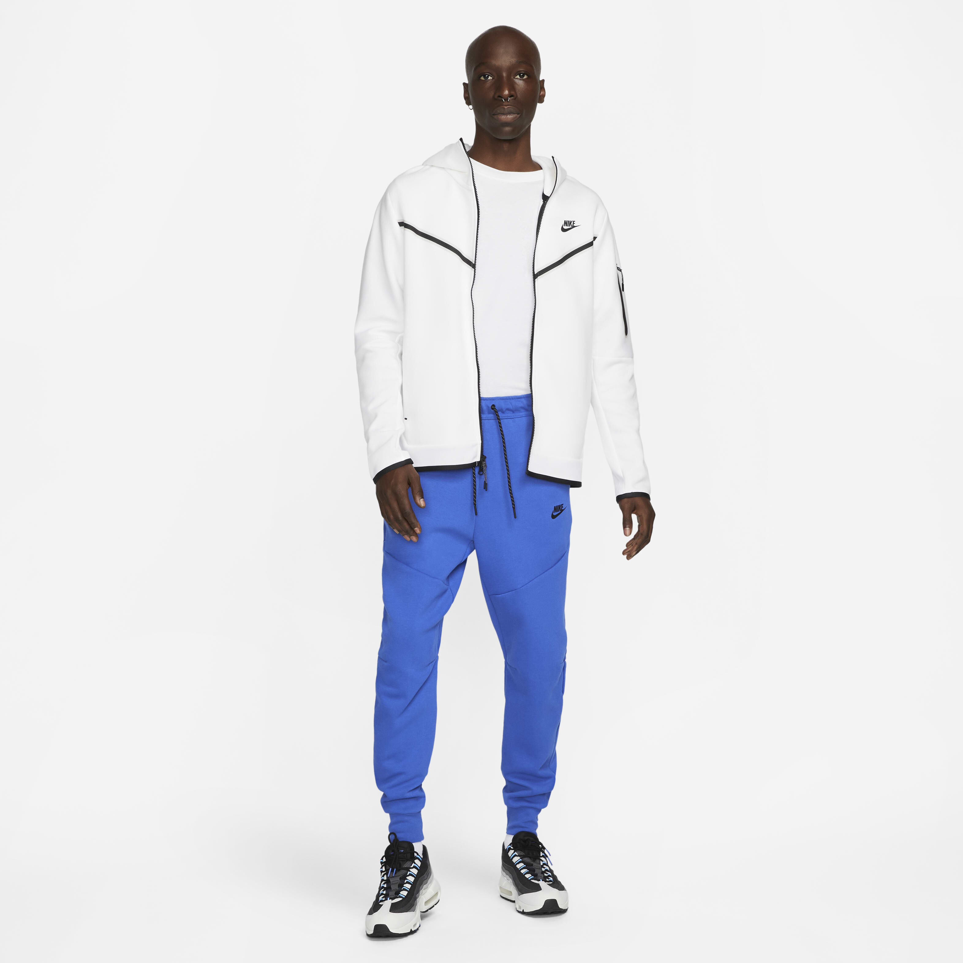 Nike Sportswear Tech Fleece image number 5