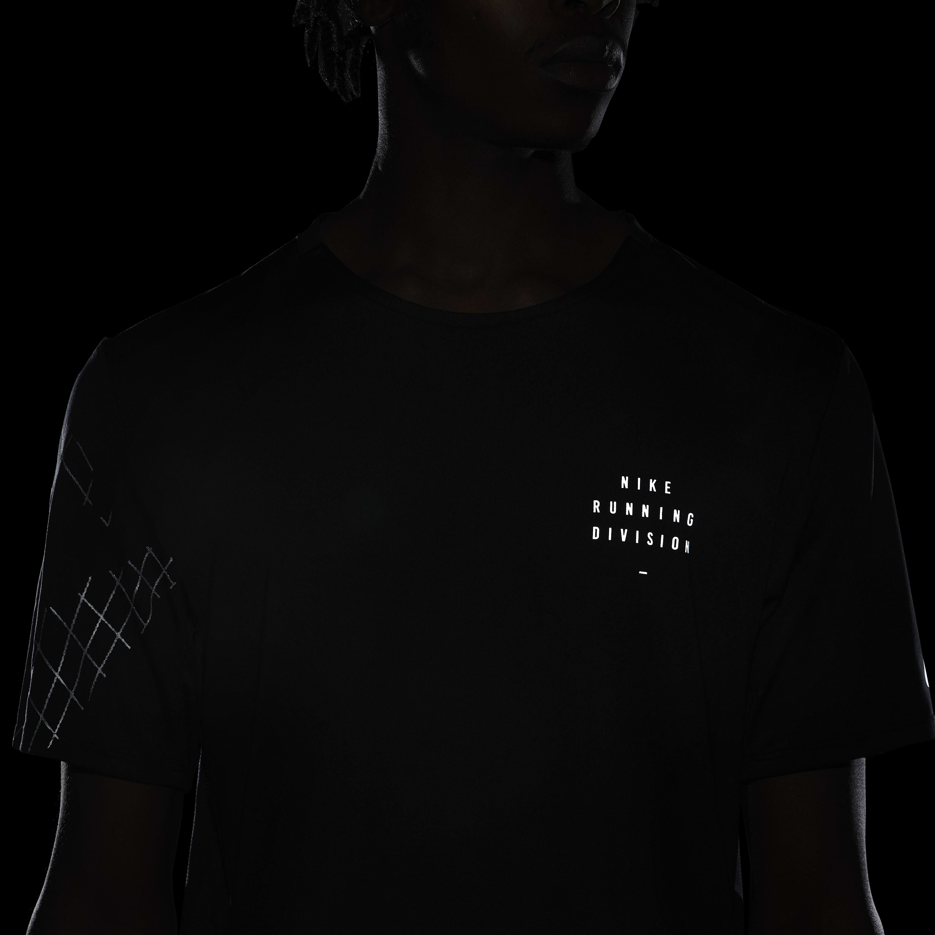 Nike Dri-FIT Run Division Rise 365 image number 10