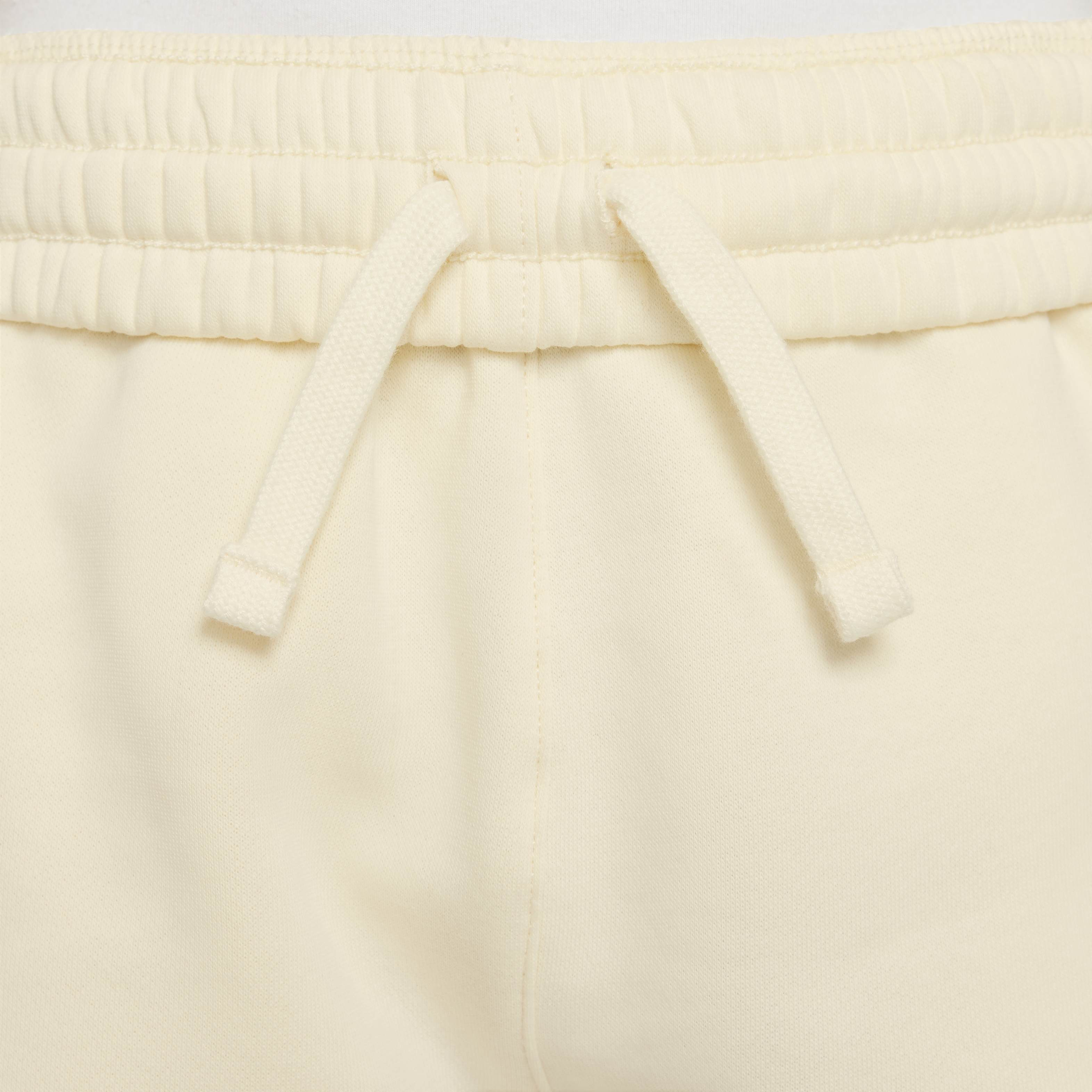 نايكي سبورتسوير كلوب فليس image number 2