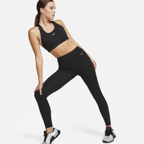 Nike Universa