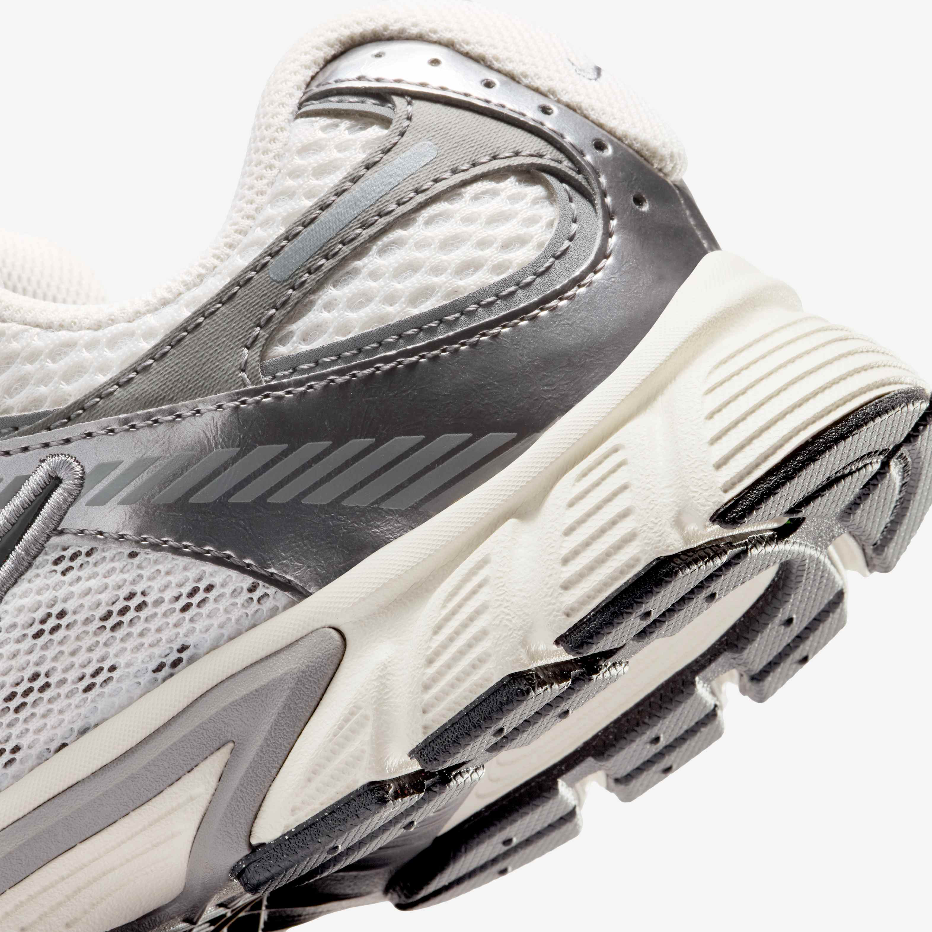 Nike V5 RNR image number 7